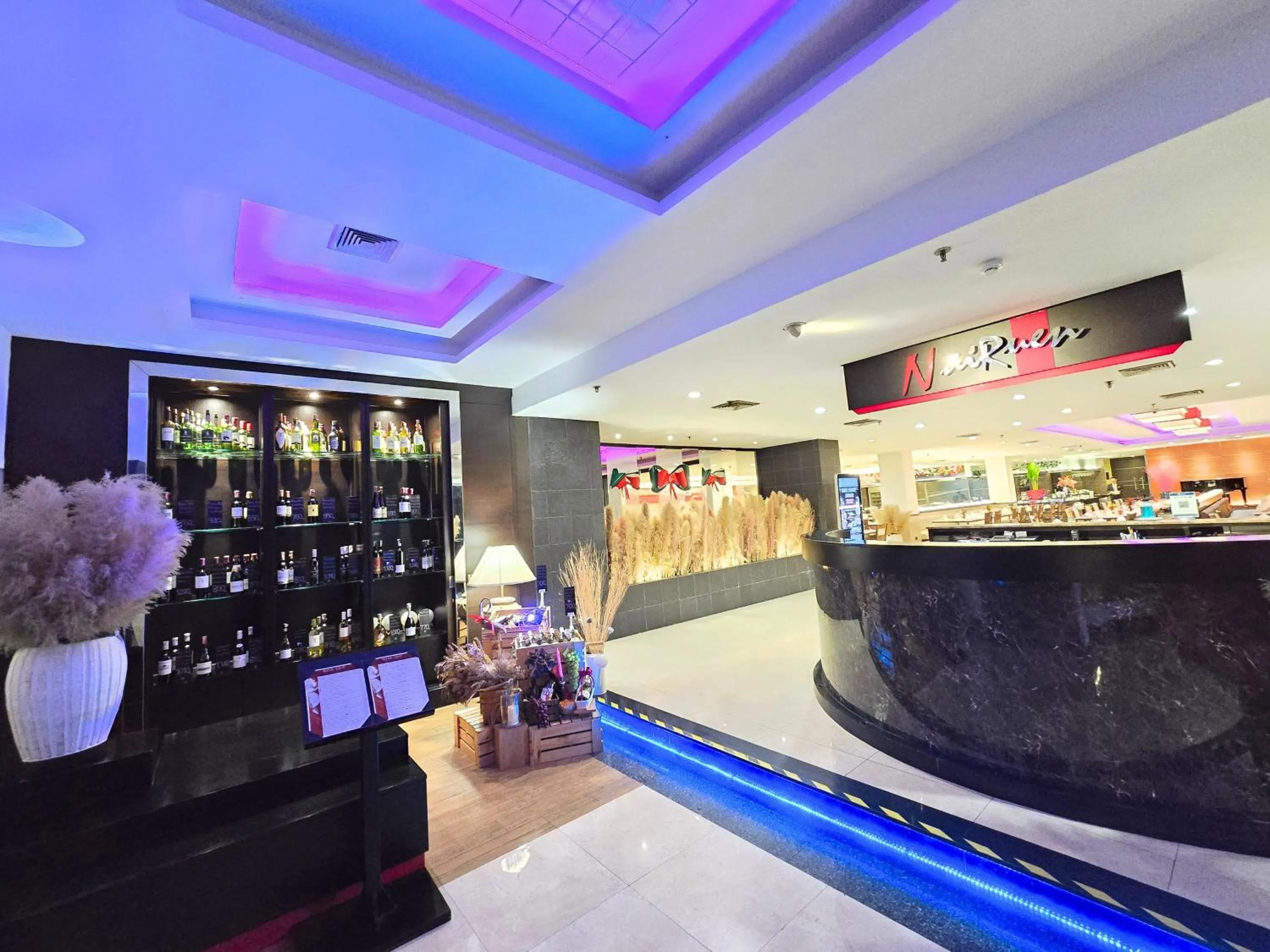 Restaurant/places to eat in Sima Thani Hotel