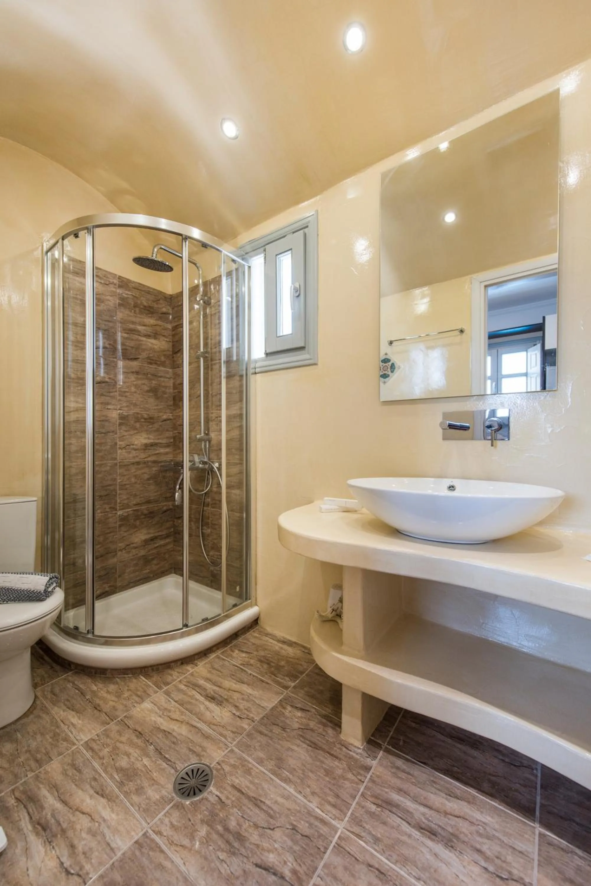 Shower in Secret Earth Villas - Santorini