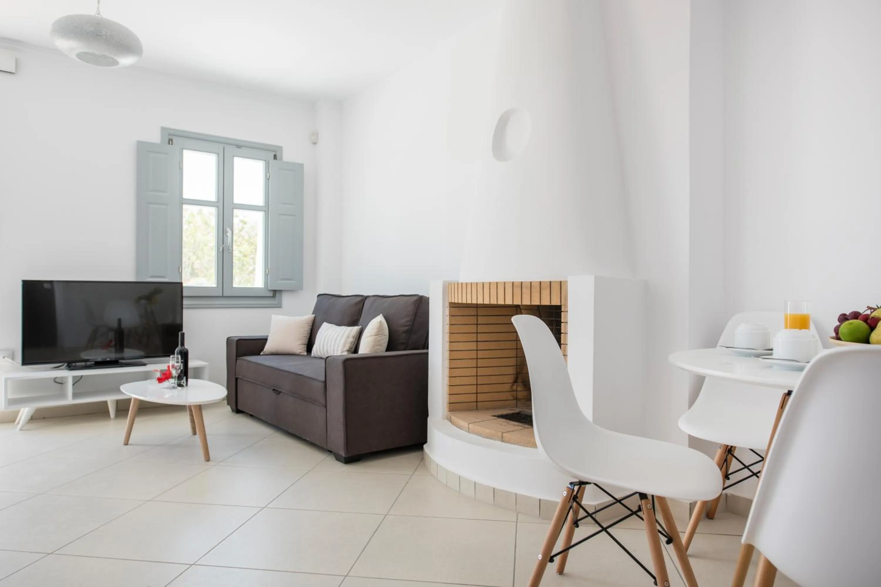 Living room in Secret Earth Villas - Santorini