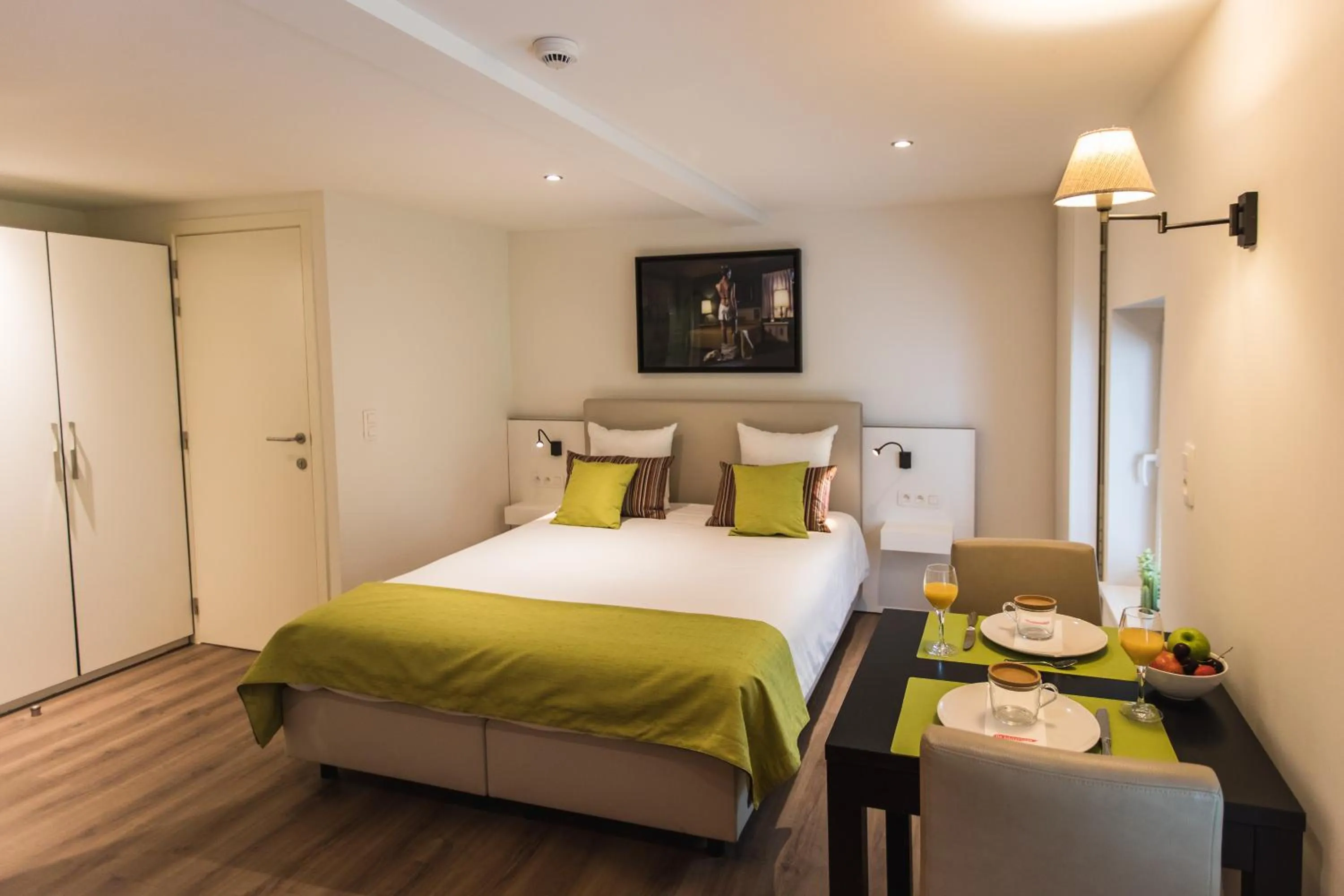 Photo of the whole room, Bed in Hotel & Apartments Bibois Leuven