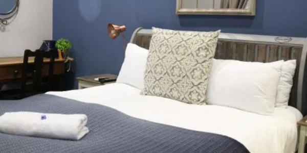 Bed in 93 on Celliers Guesthouse