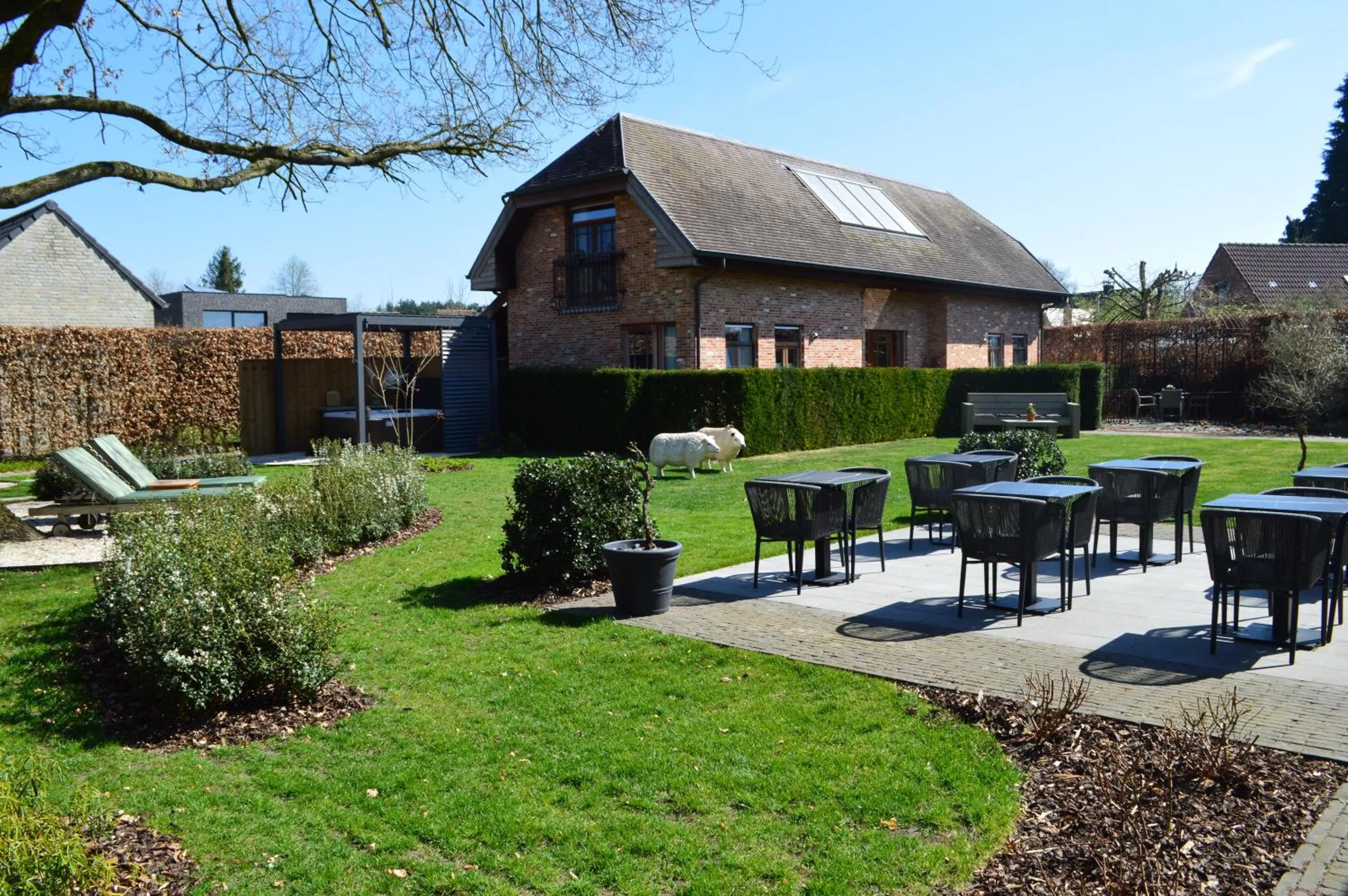 Property building in B&B Gielse Garden