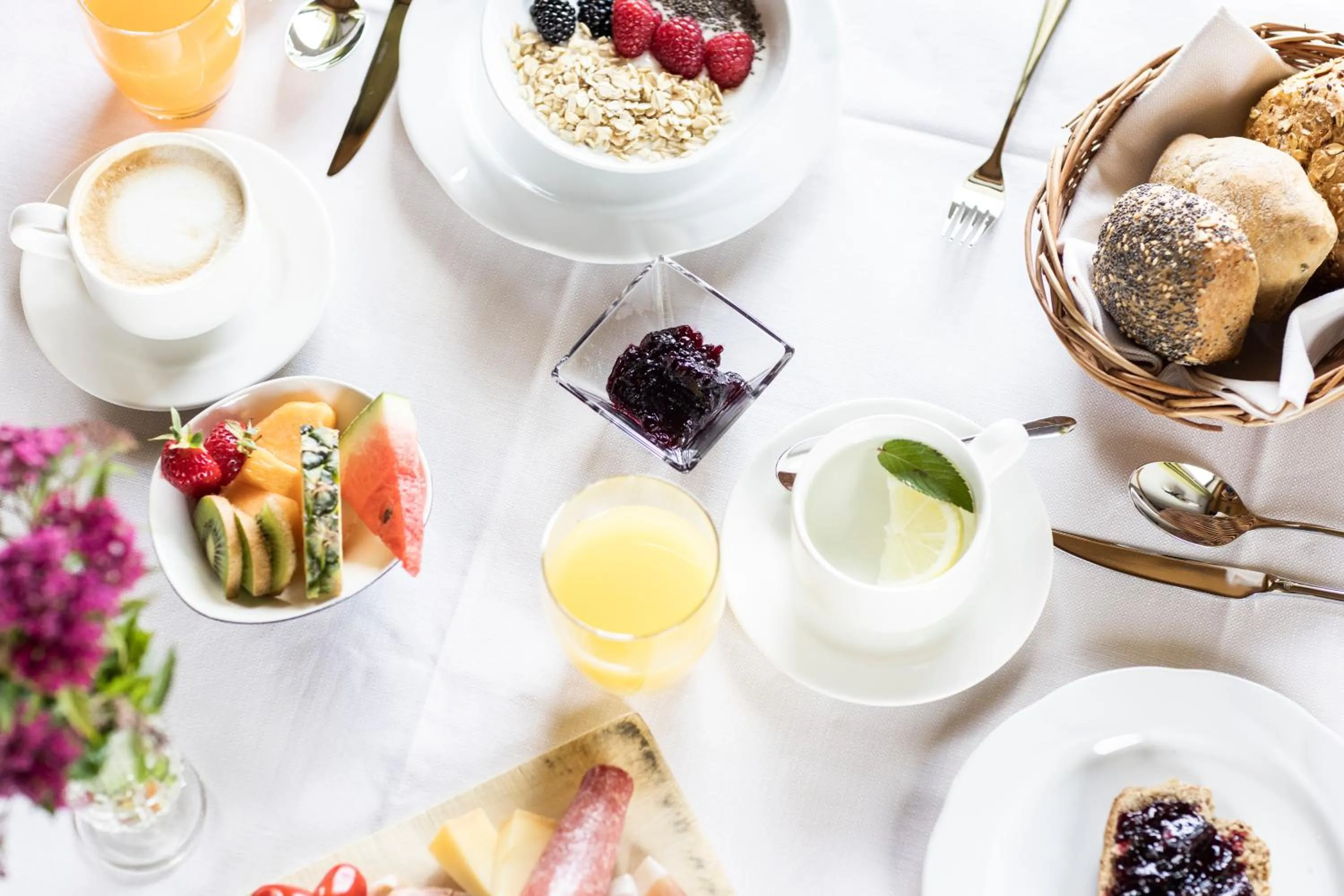 Breakfast in Hotel Baumwirt