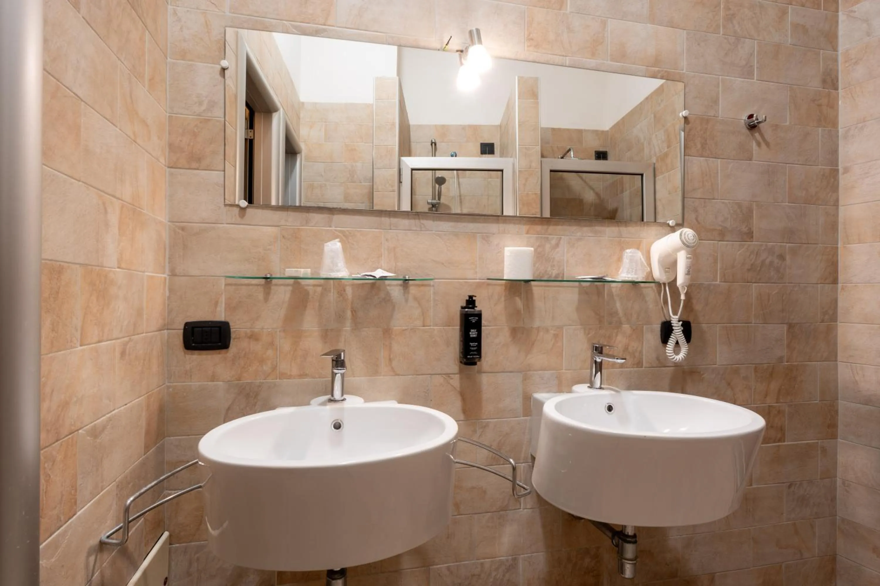 Bathroom in Hotel Diamond