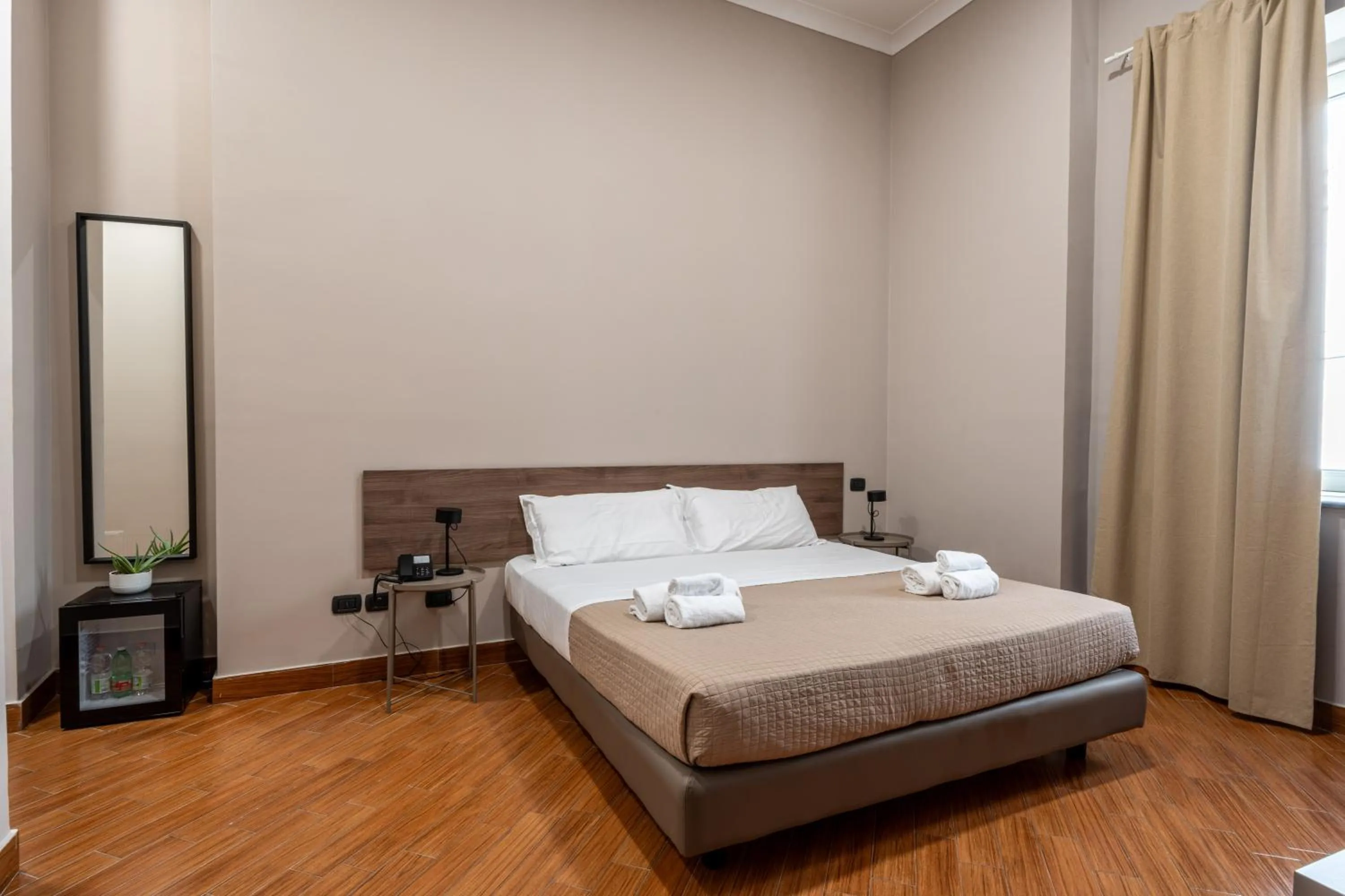 Bed in Hotel Diamond