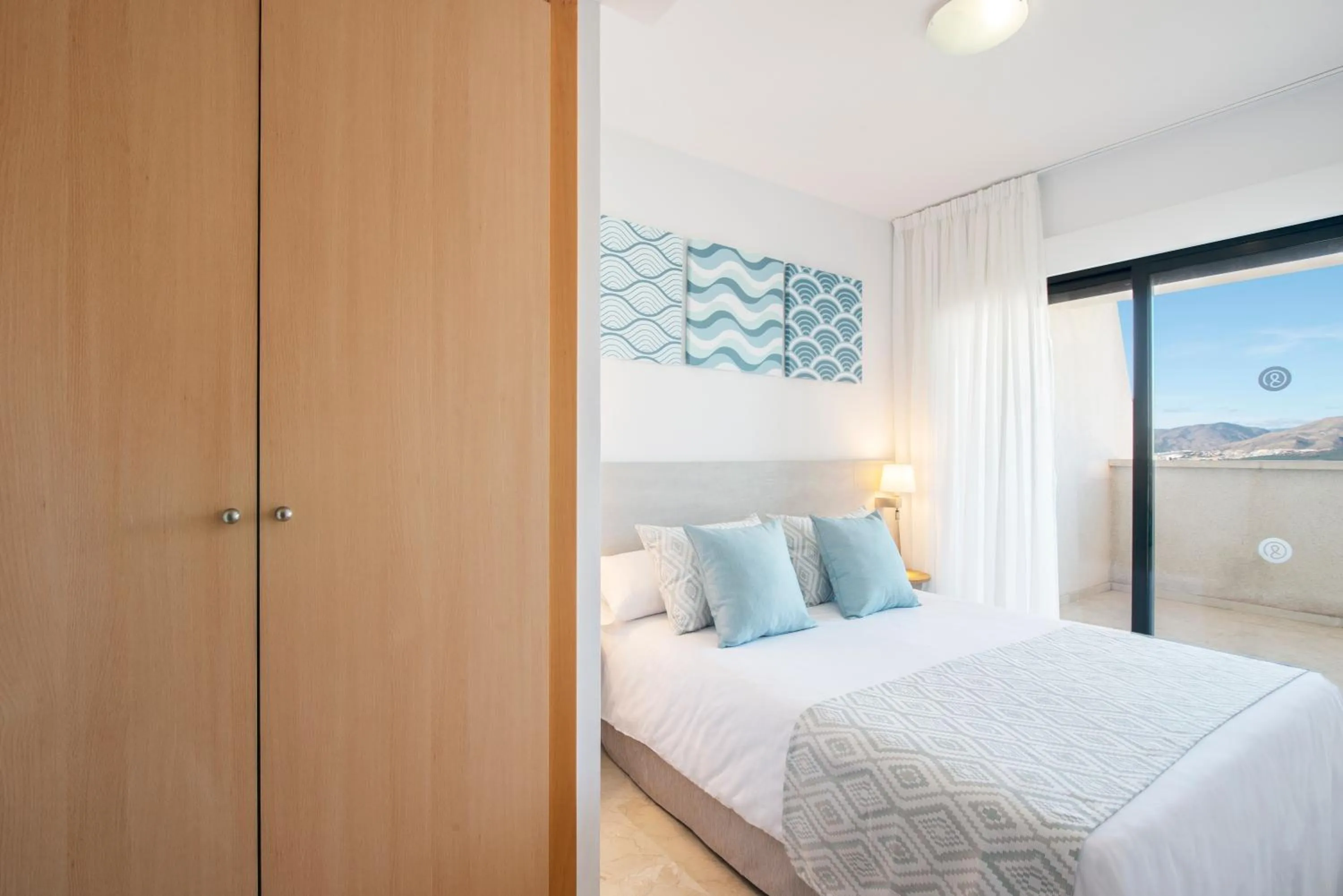 Bed in Pierre & Vacances Apartamentos Benidorm Horizon