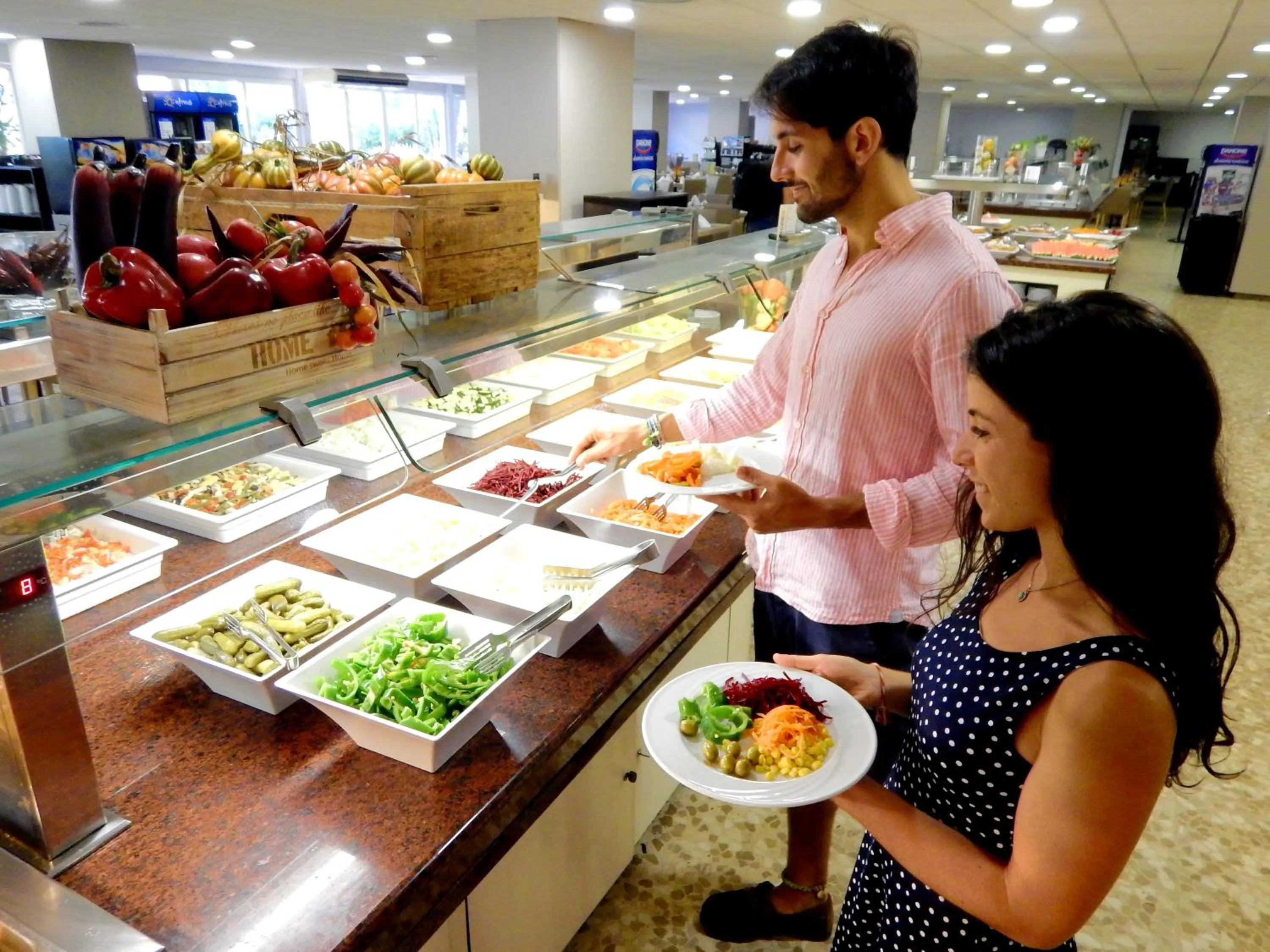 Restaurant/places to eat in Ohtels Villa Dorada