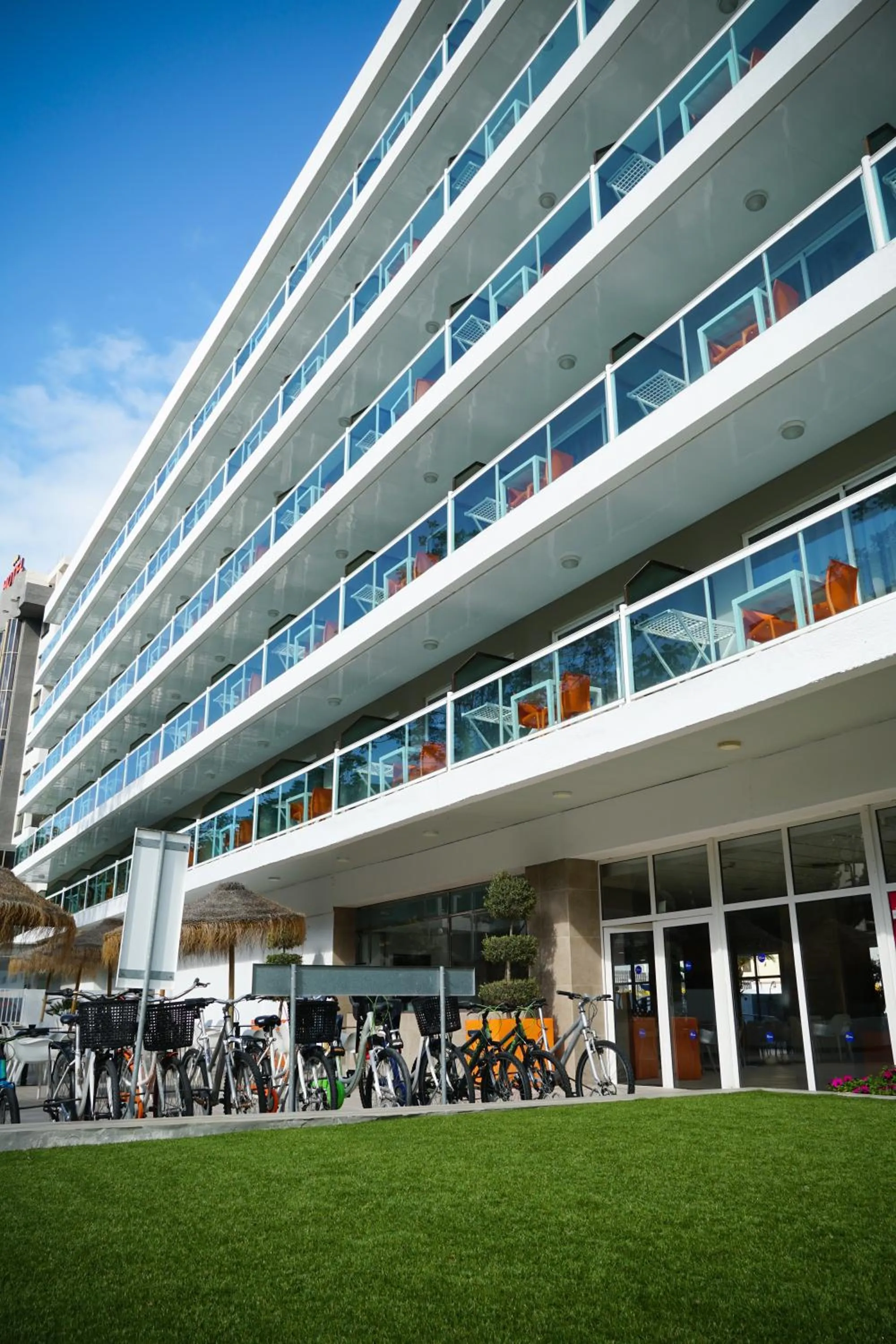 Property building in Ohtels Villa Dorada