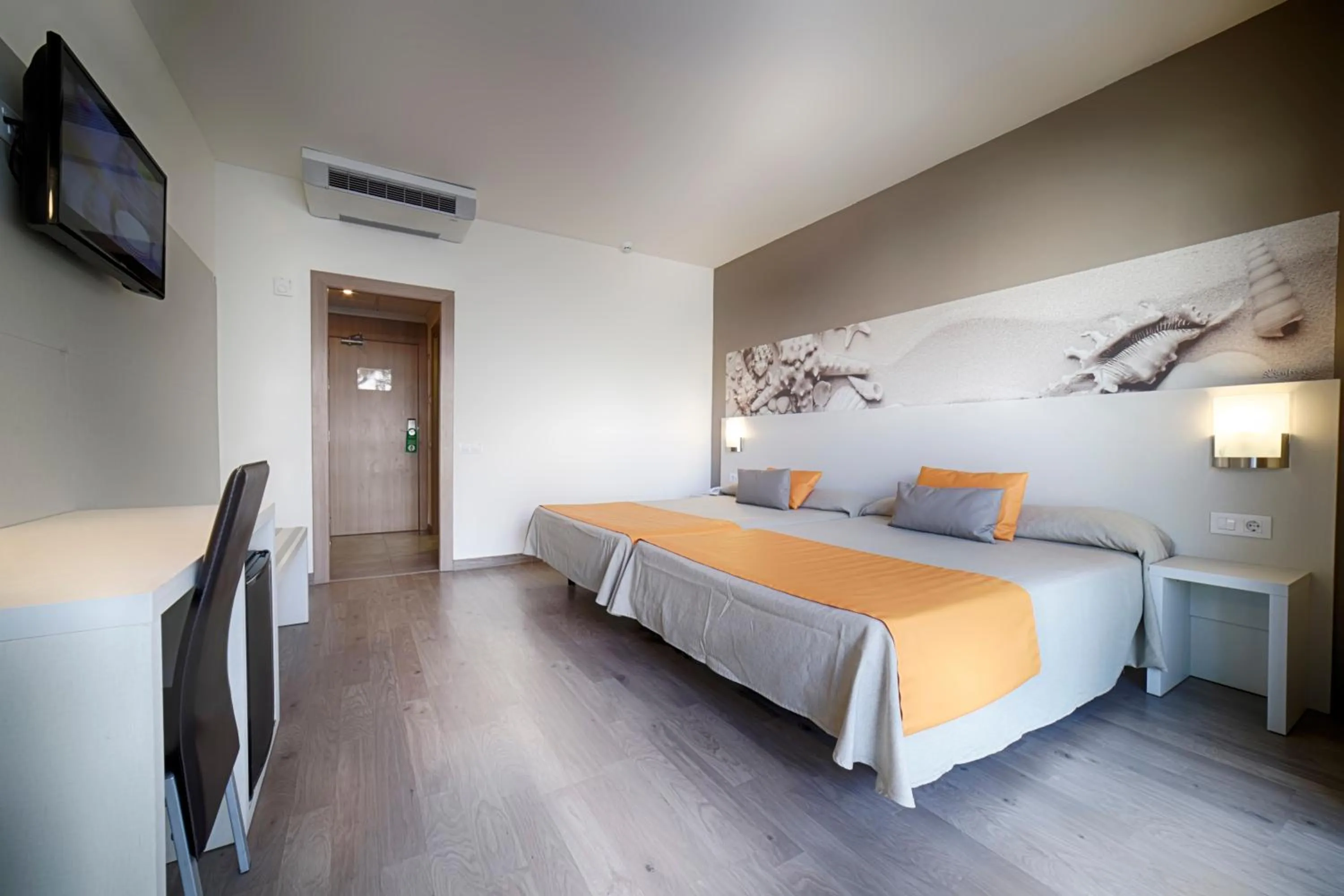 Bed in Ohtels Villa Dorada