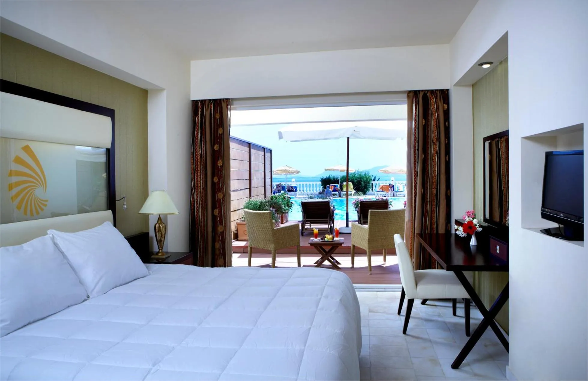 Bed in Sunshine Corfu Hotel And Spa