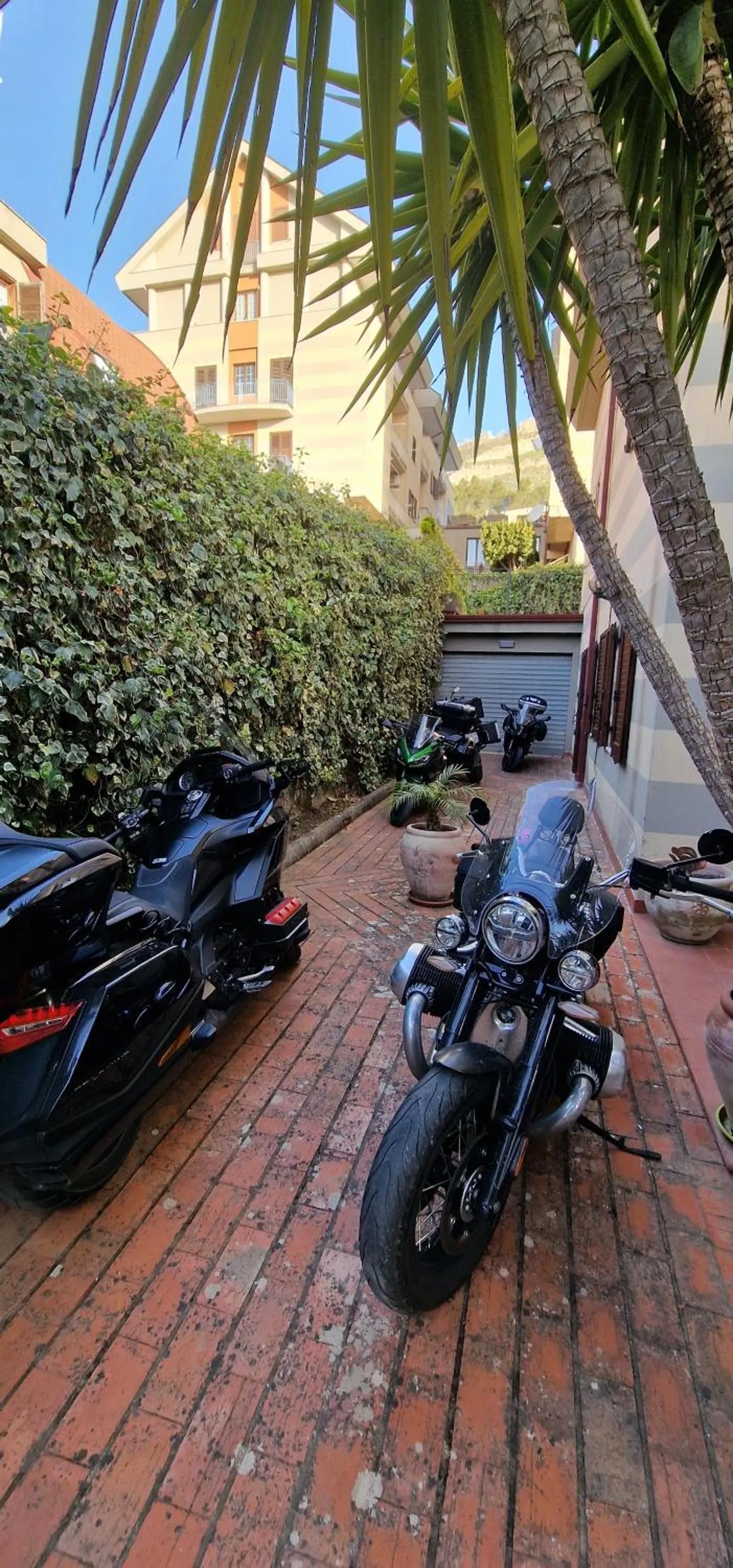 Parking in Il Piccolo Hotel