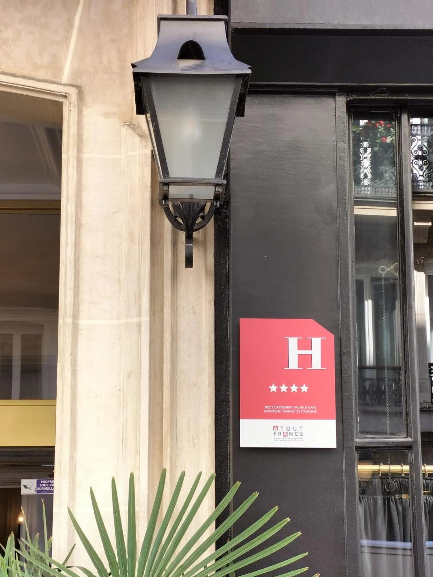 Property logo or sign in Hotel Peyris Opera