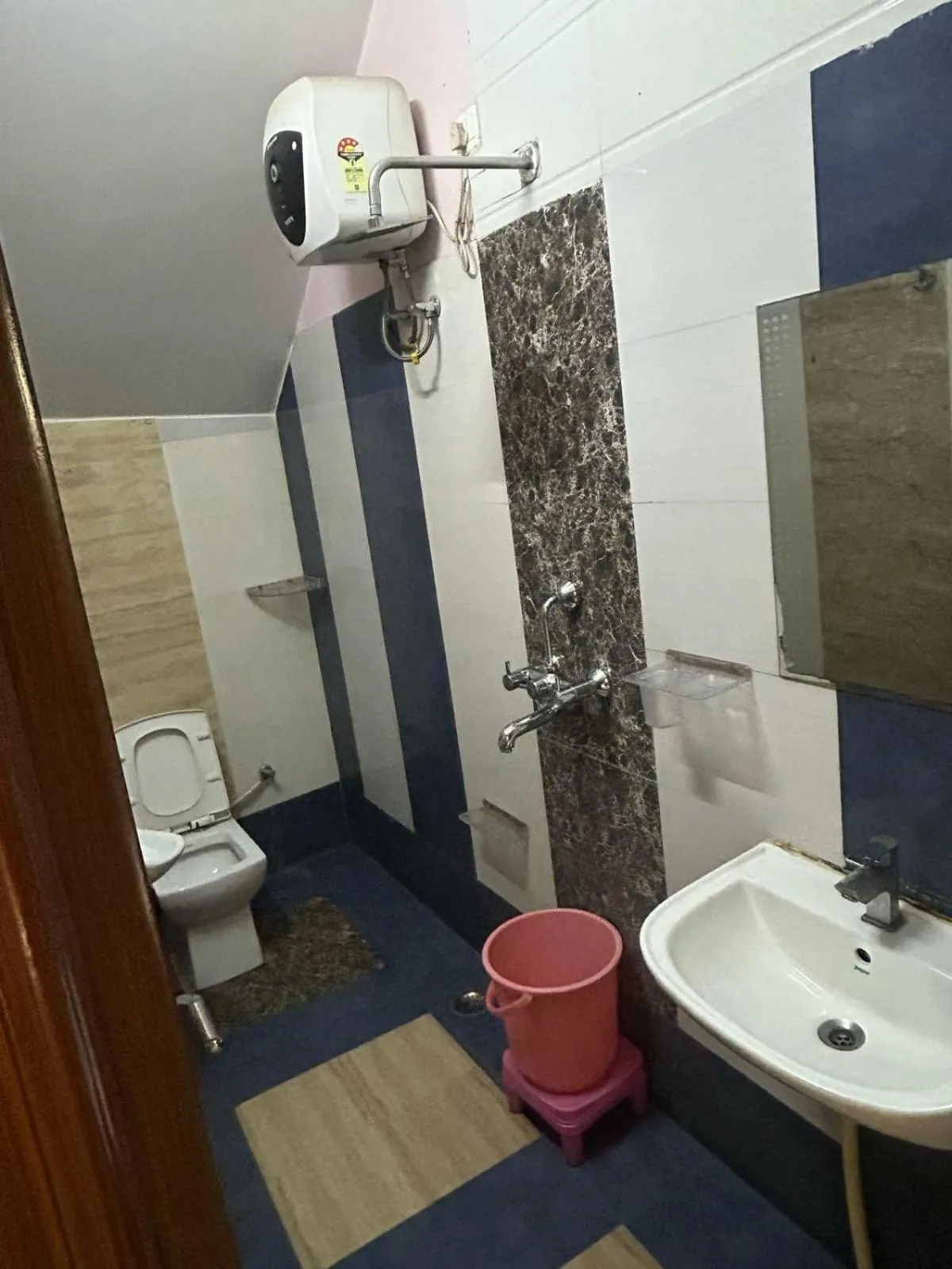 Bathroom in Hotel Thikana Palace