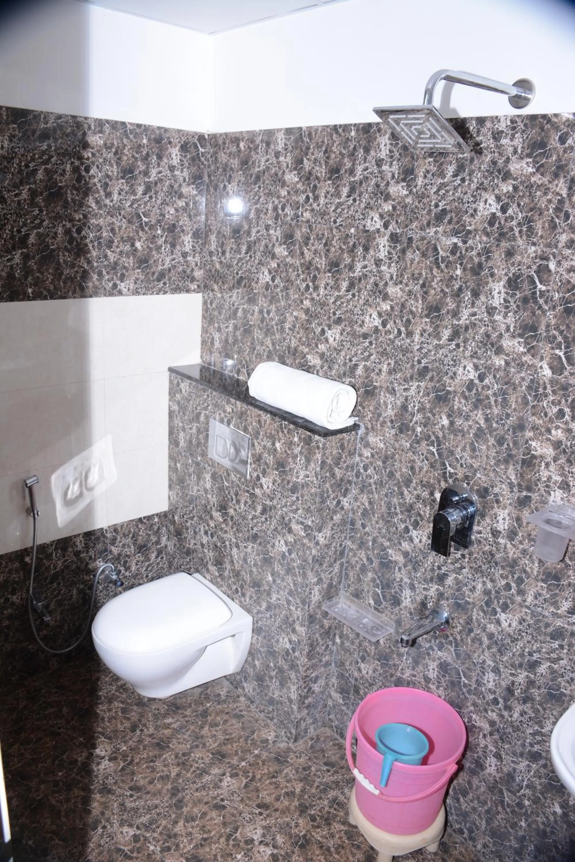 Bathroom in Hotel Thikana Palace