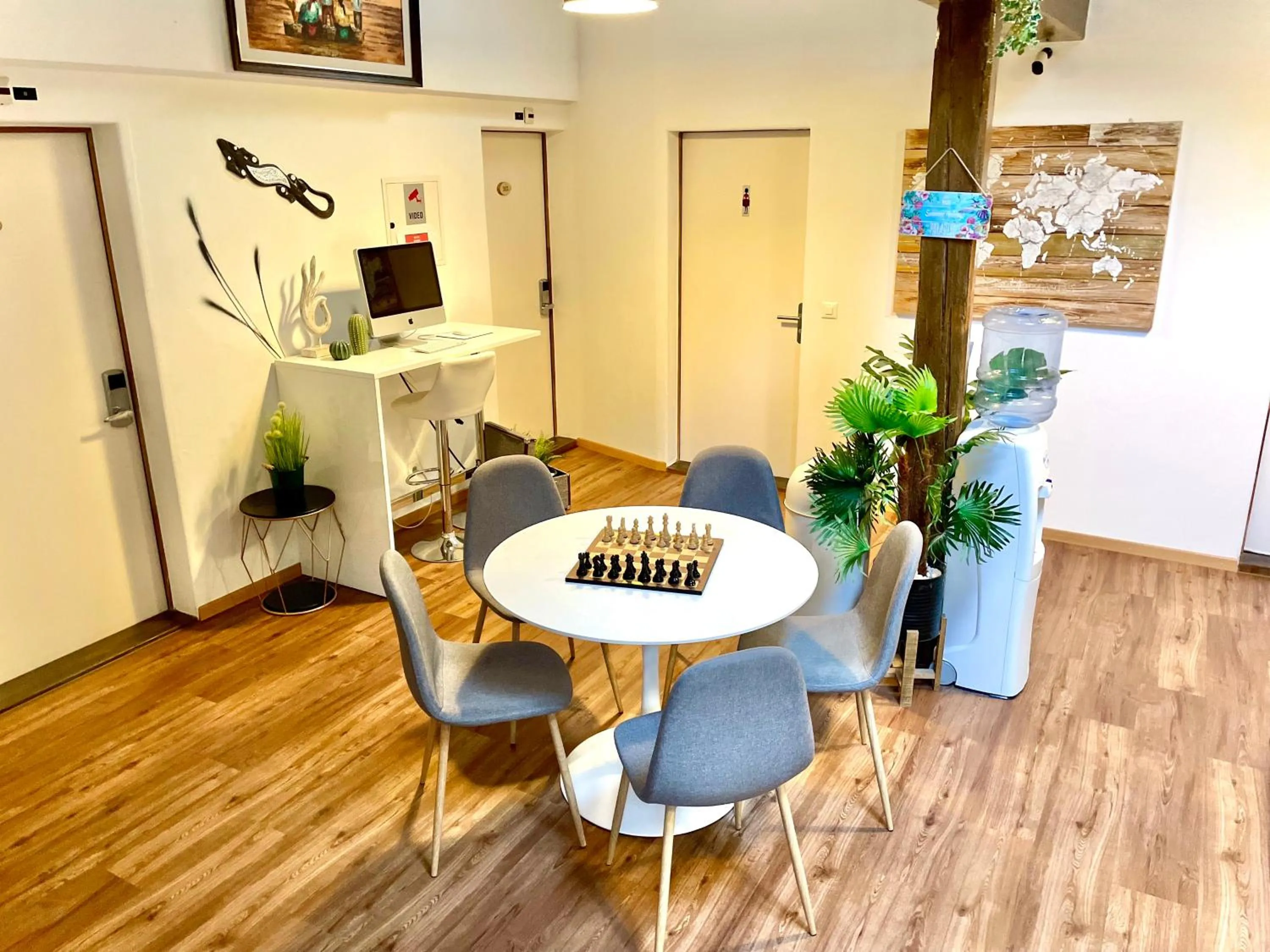 Living room in VIVA Hostel