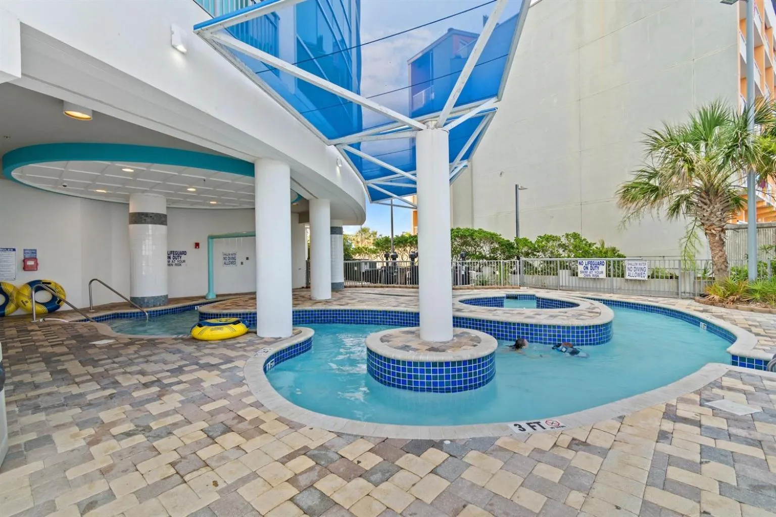 Ocean Front Corner Unit