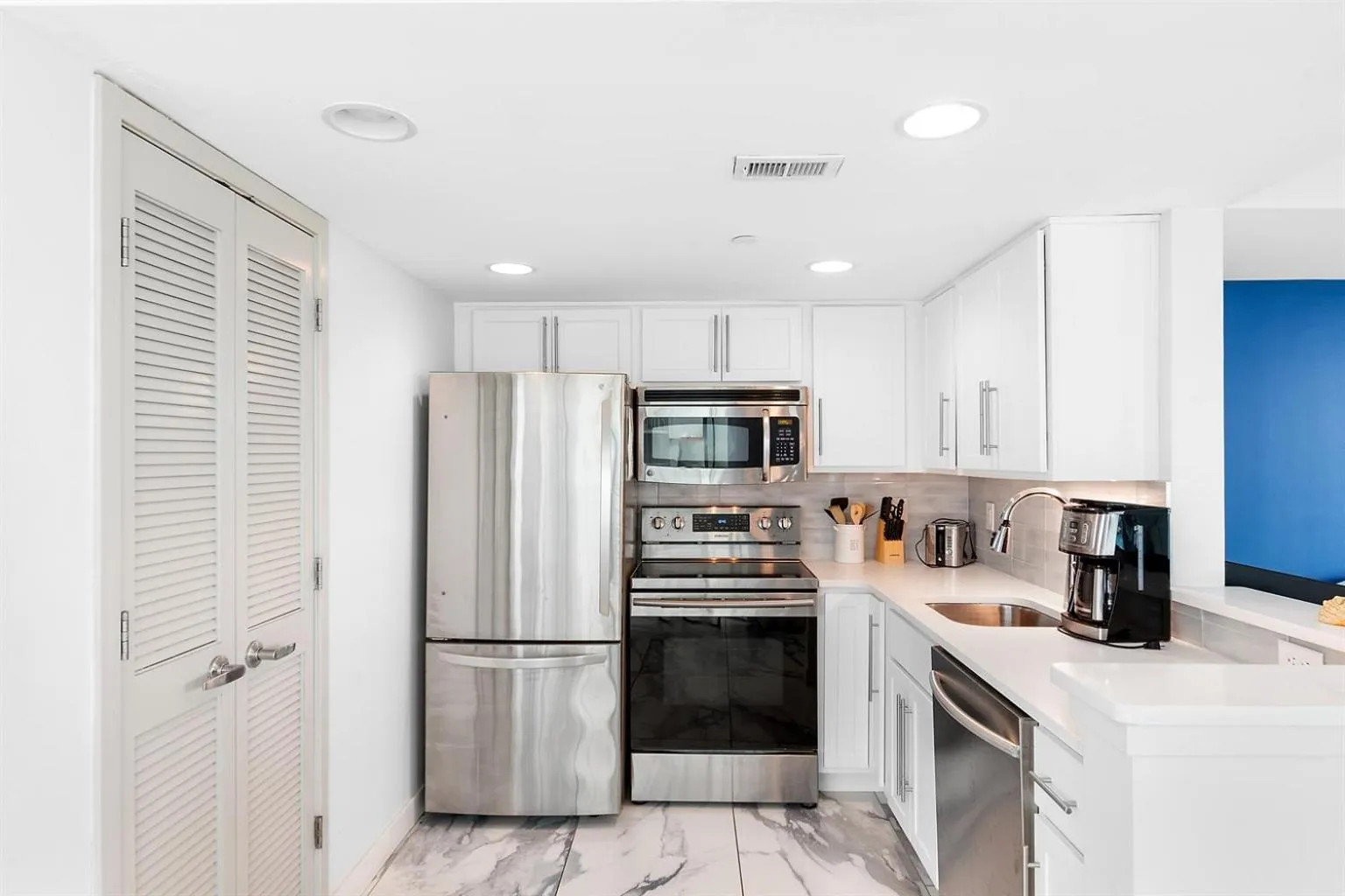 Ocean Front Corner Unit