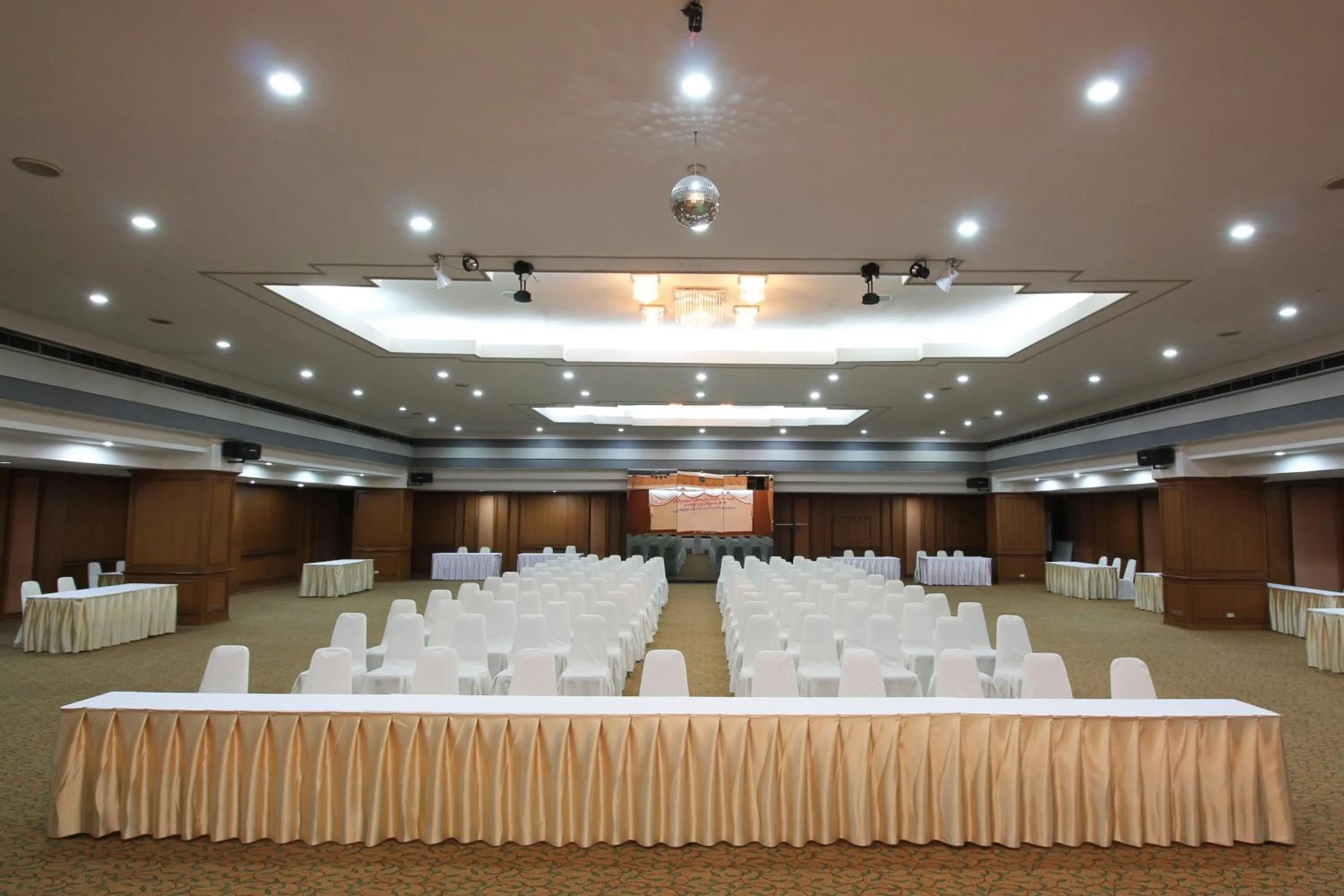 Meeting/conference room in Chiang Mai Hill Hotel