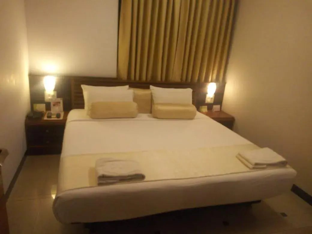 Superior Suite - single occupancy in Goa Woodlands Hotel Superior Suite - single occupancy in Goa Woodlands Hotel