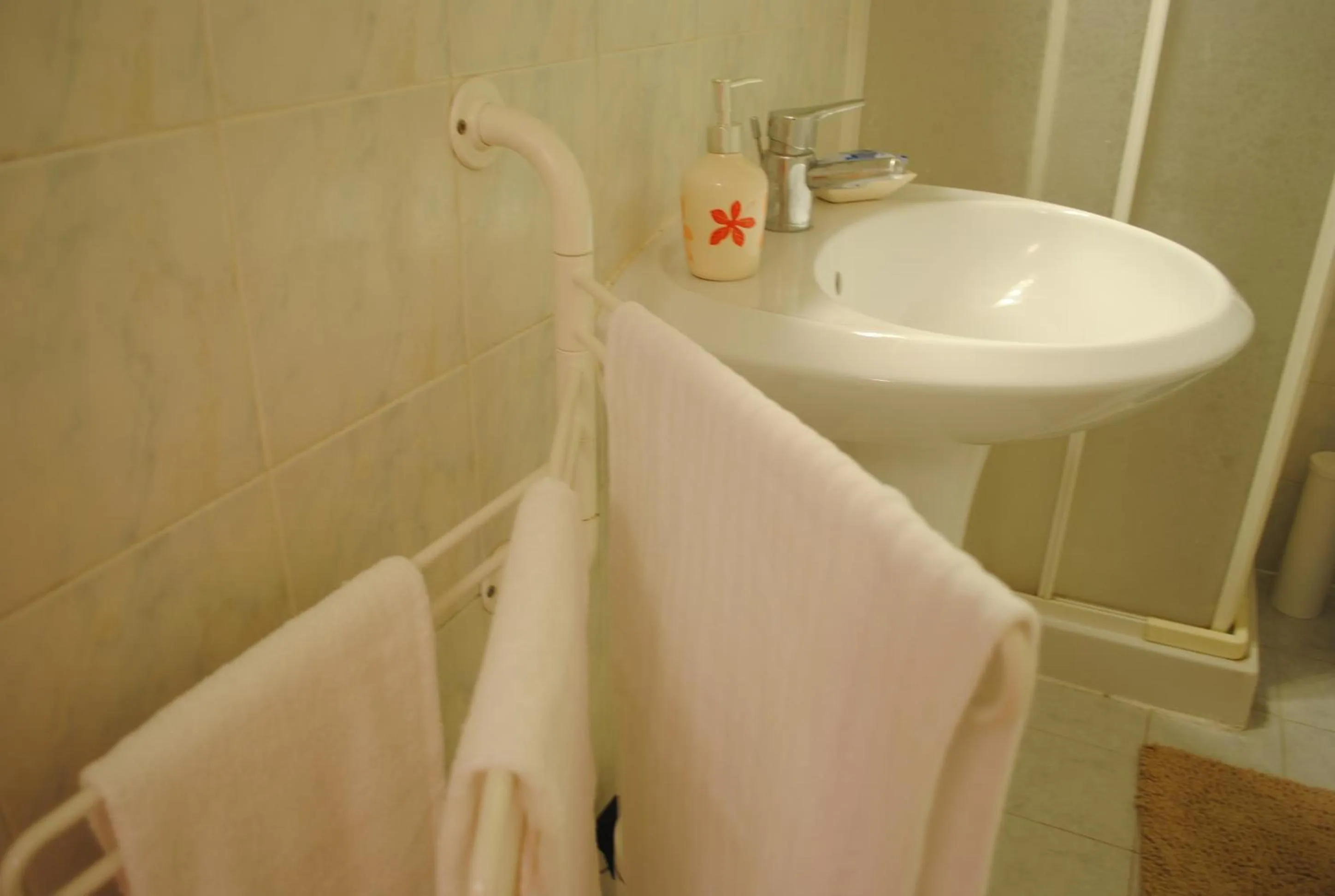 Bathroom in Dreaming Navona Rooms