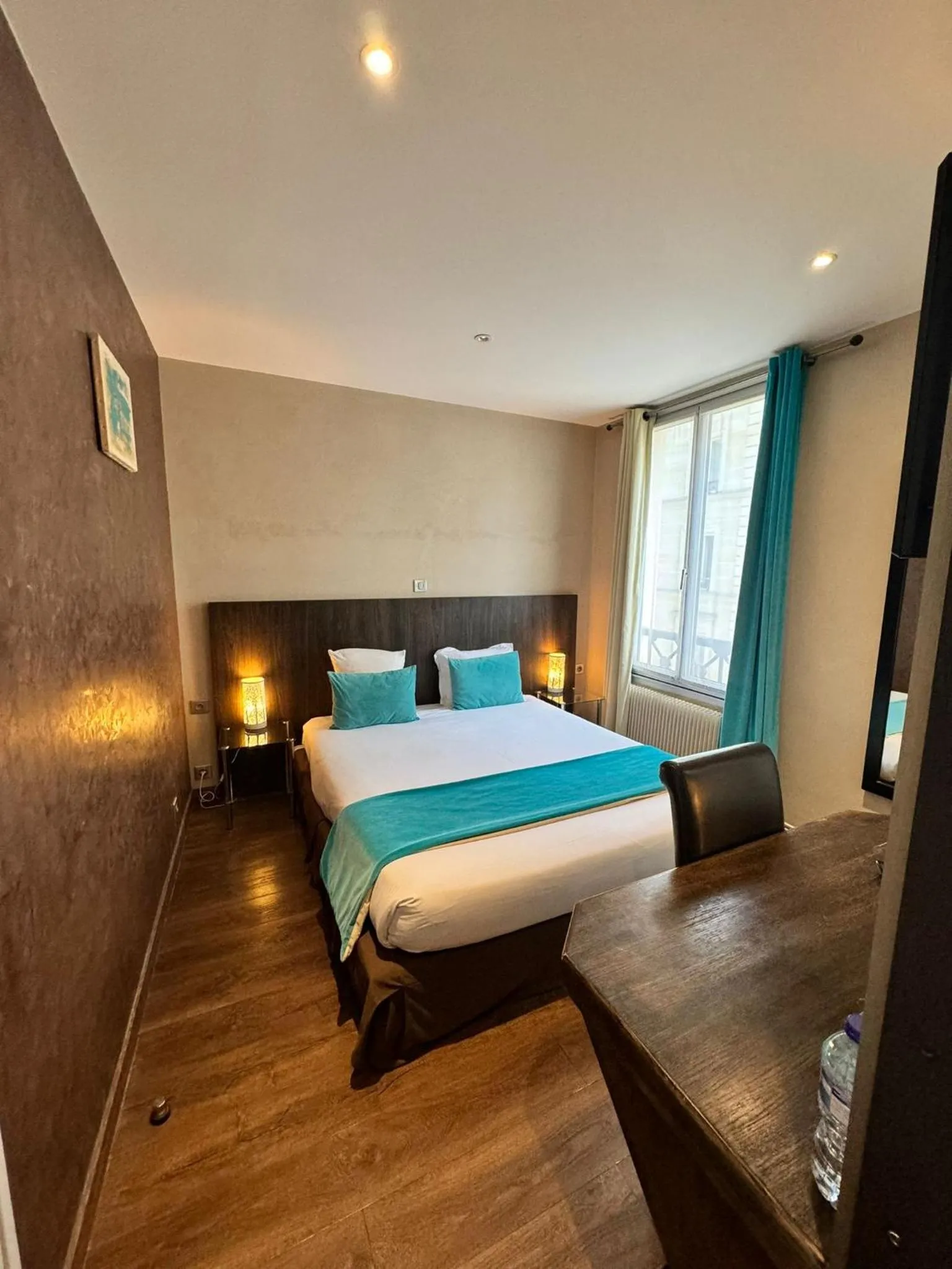 Bed in Hotel Pax Opera