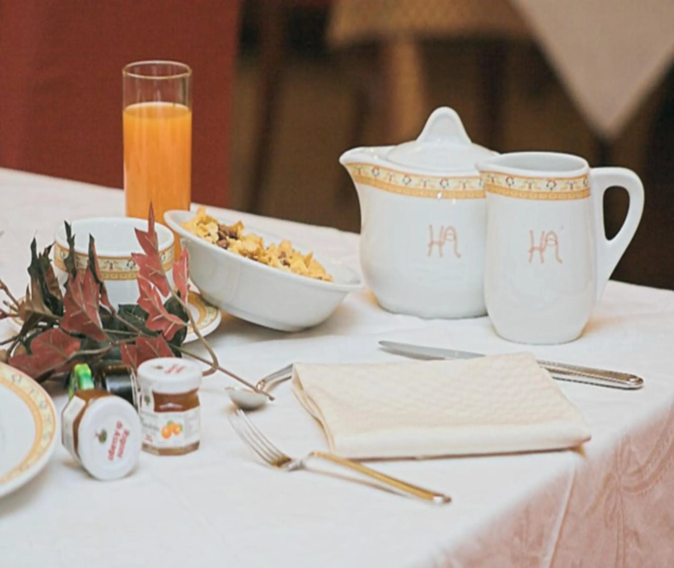 Restaurant/places to eat in Hotel Apan