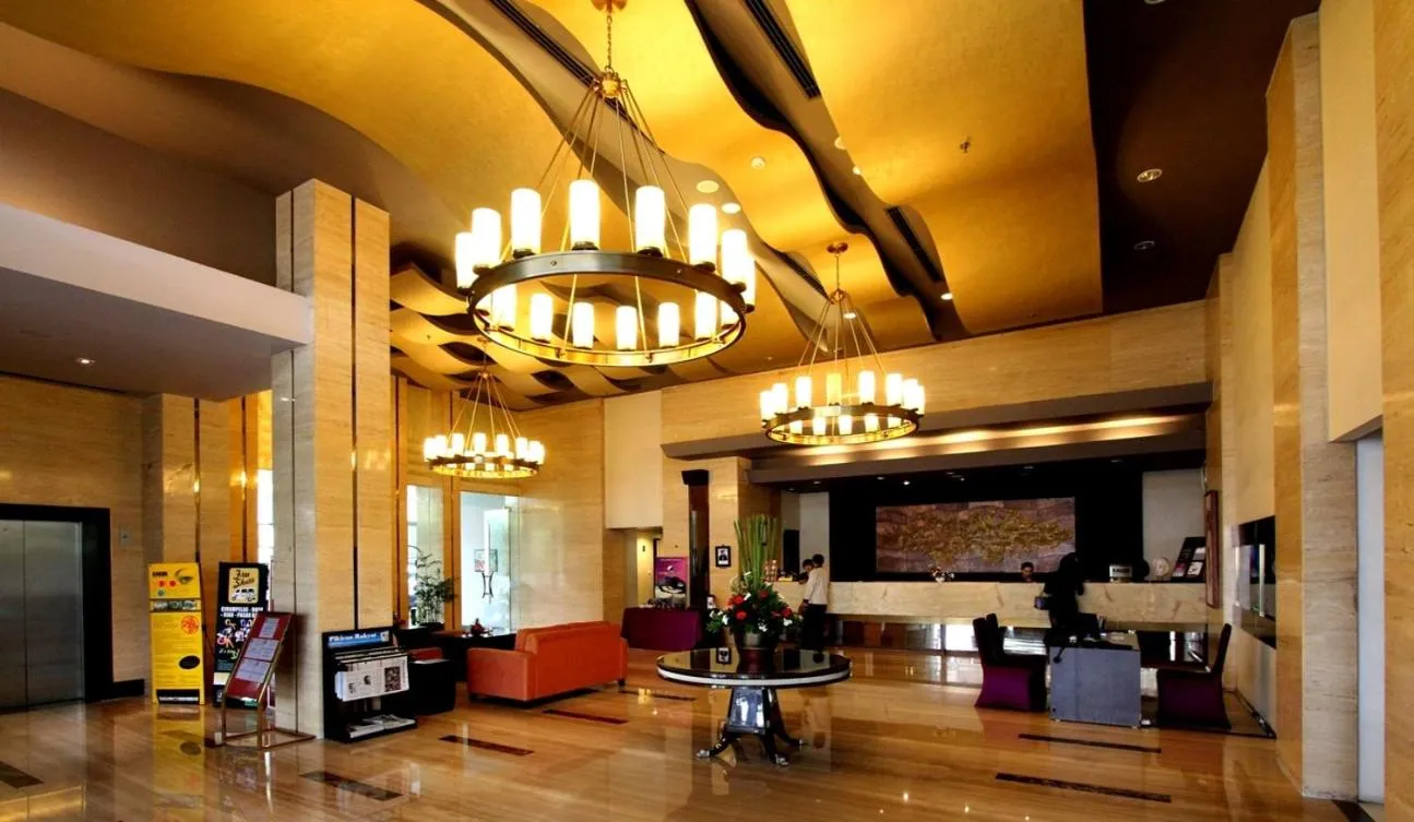 Lobby or reception in Grand Serela Setiabudhi Bandung