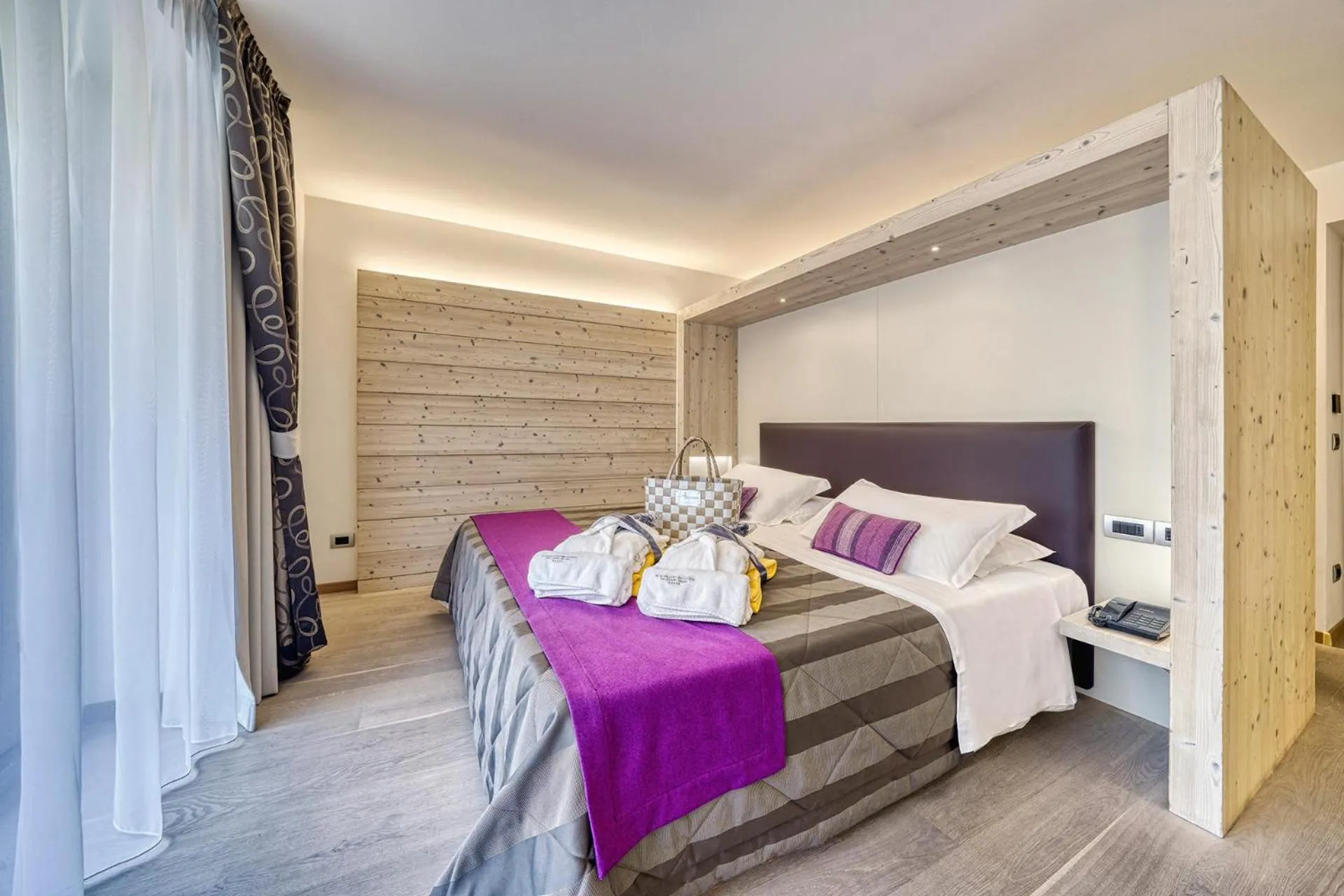 Bed in Alpenresort Belvedere