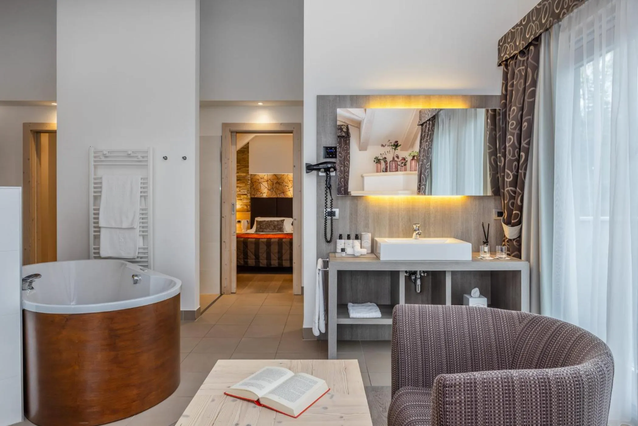 Bed in Alpenresort Belvedere