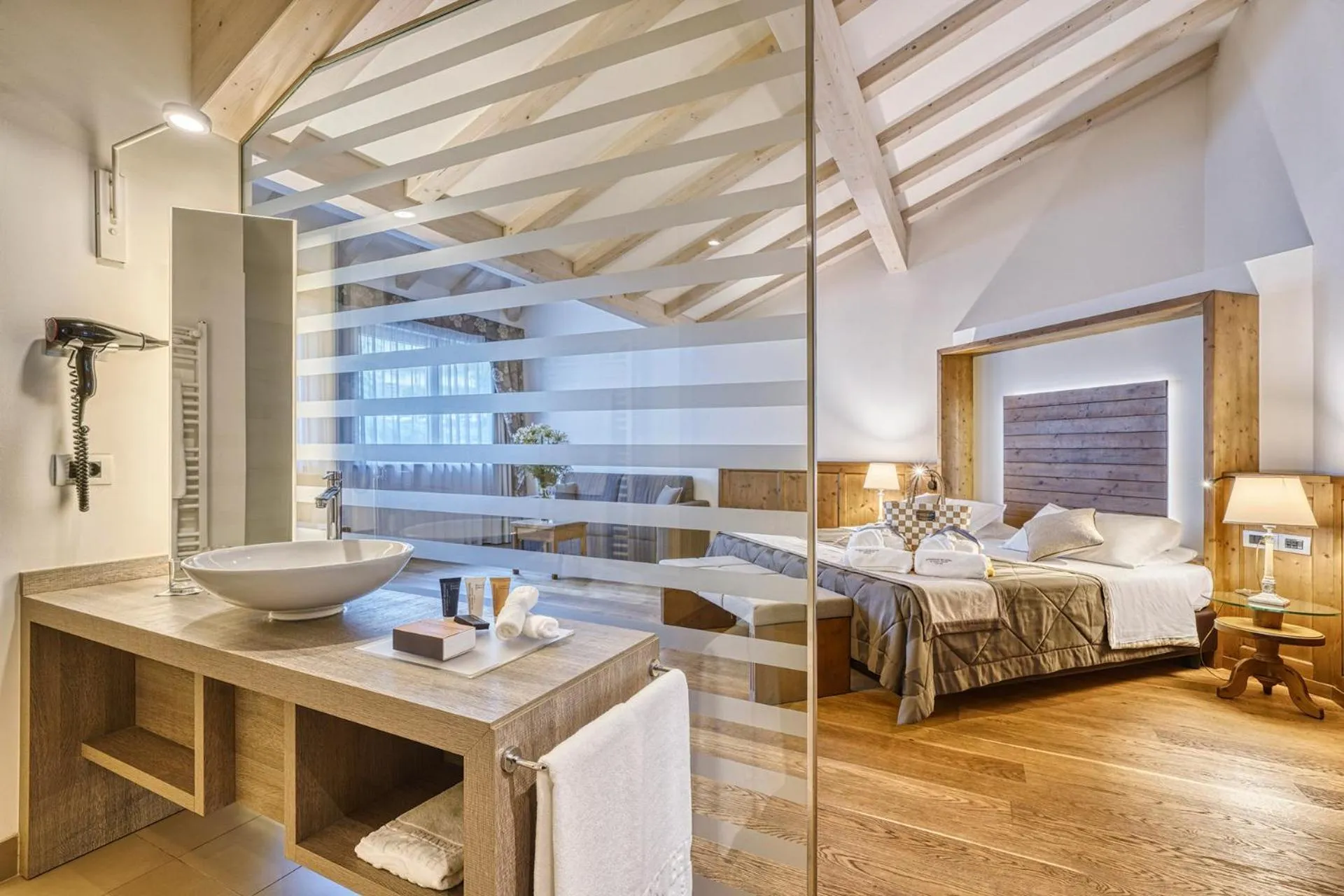 Bed in Alpenresort Belvedere