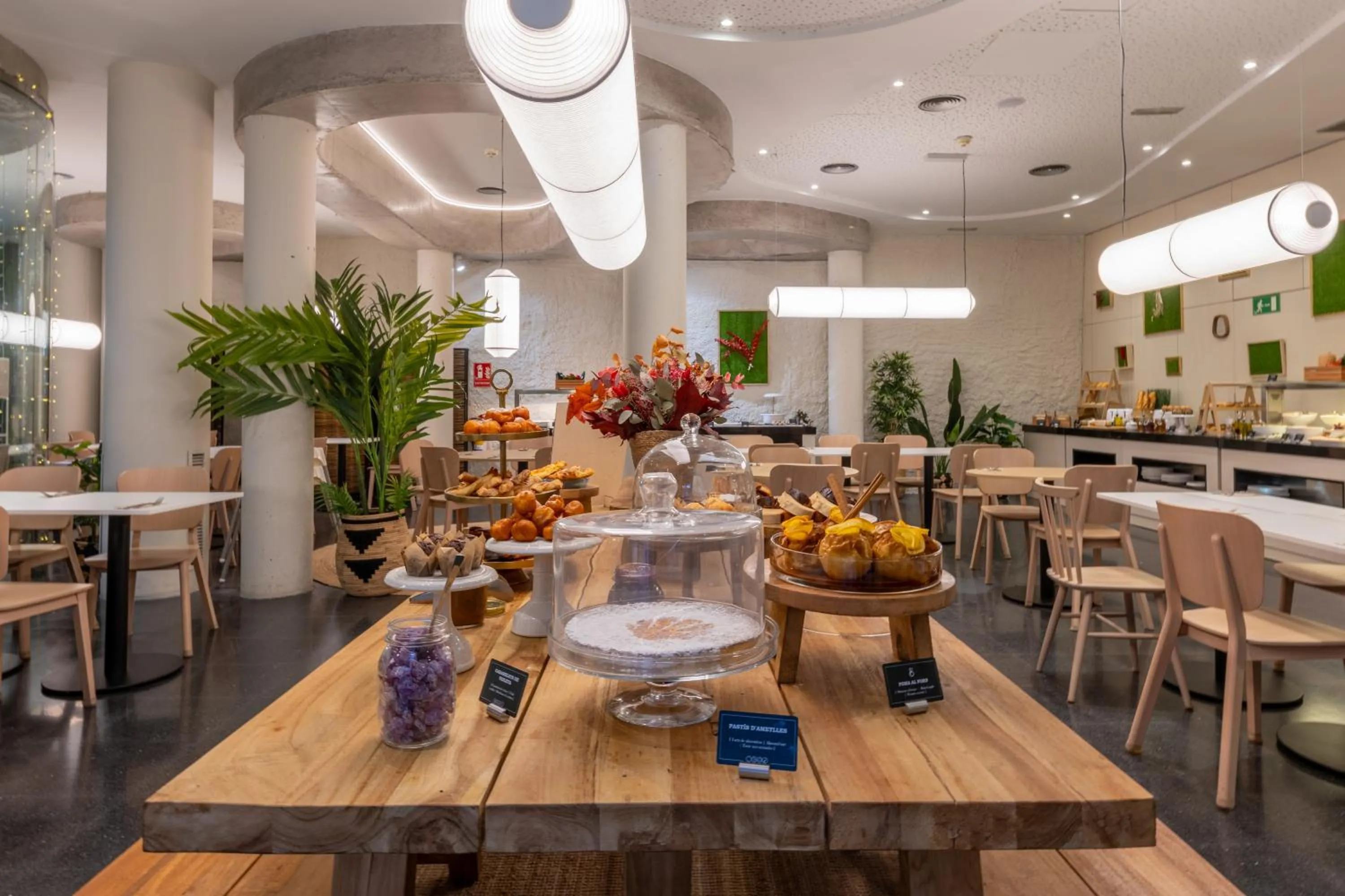 Breakfast in Casa Lit Barcelona