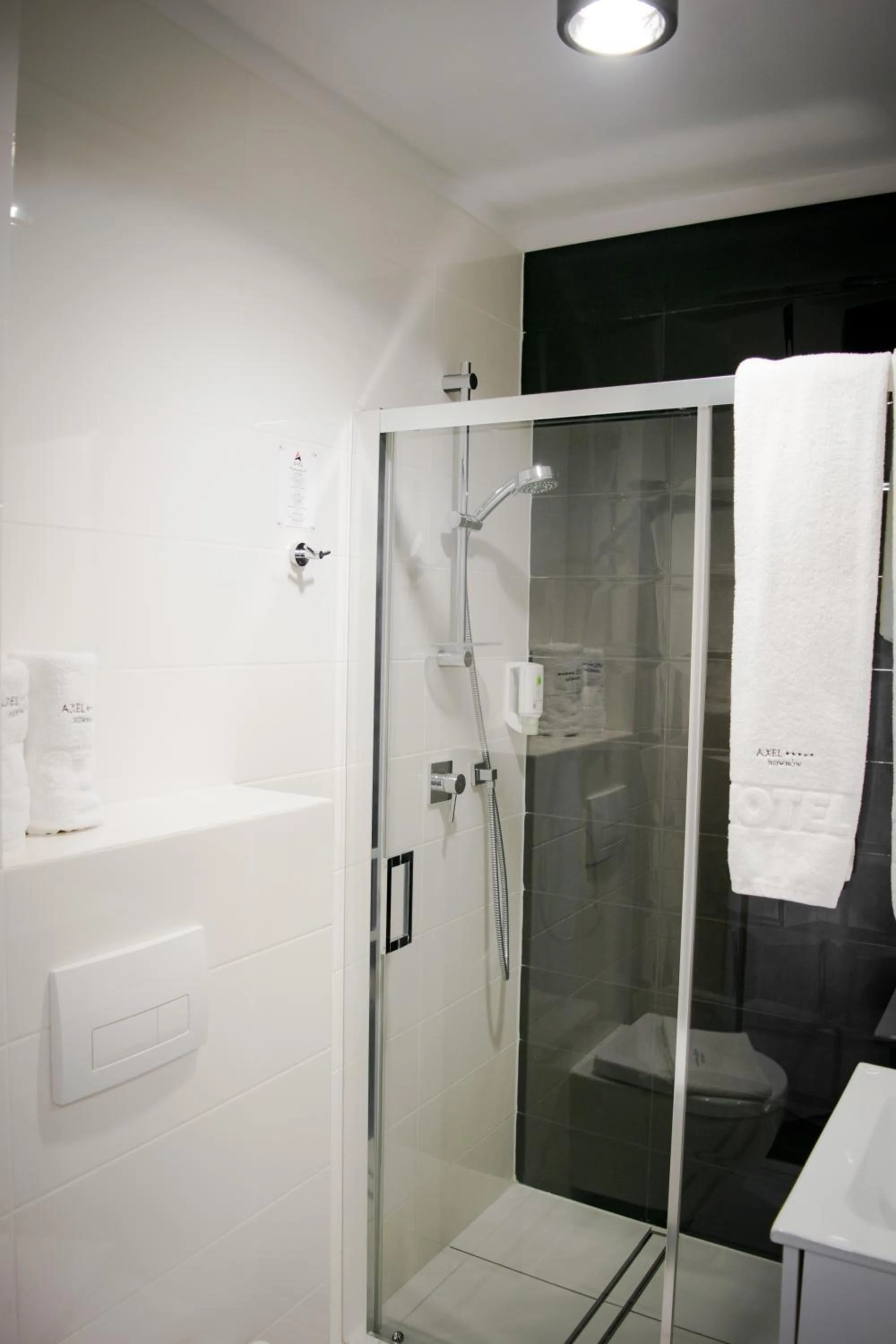 Axel Boutique Jacuzzi & Sauna