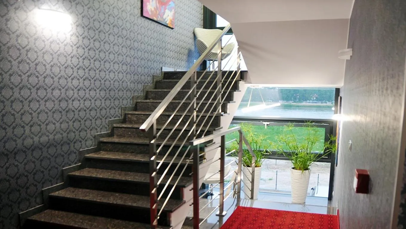 Axel Boutique Jacuzzi & Sauna