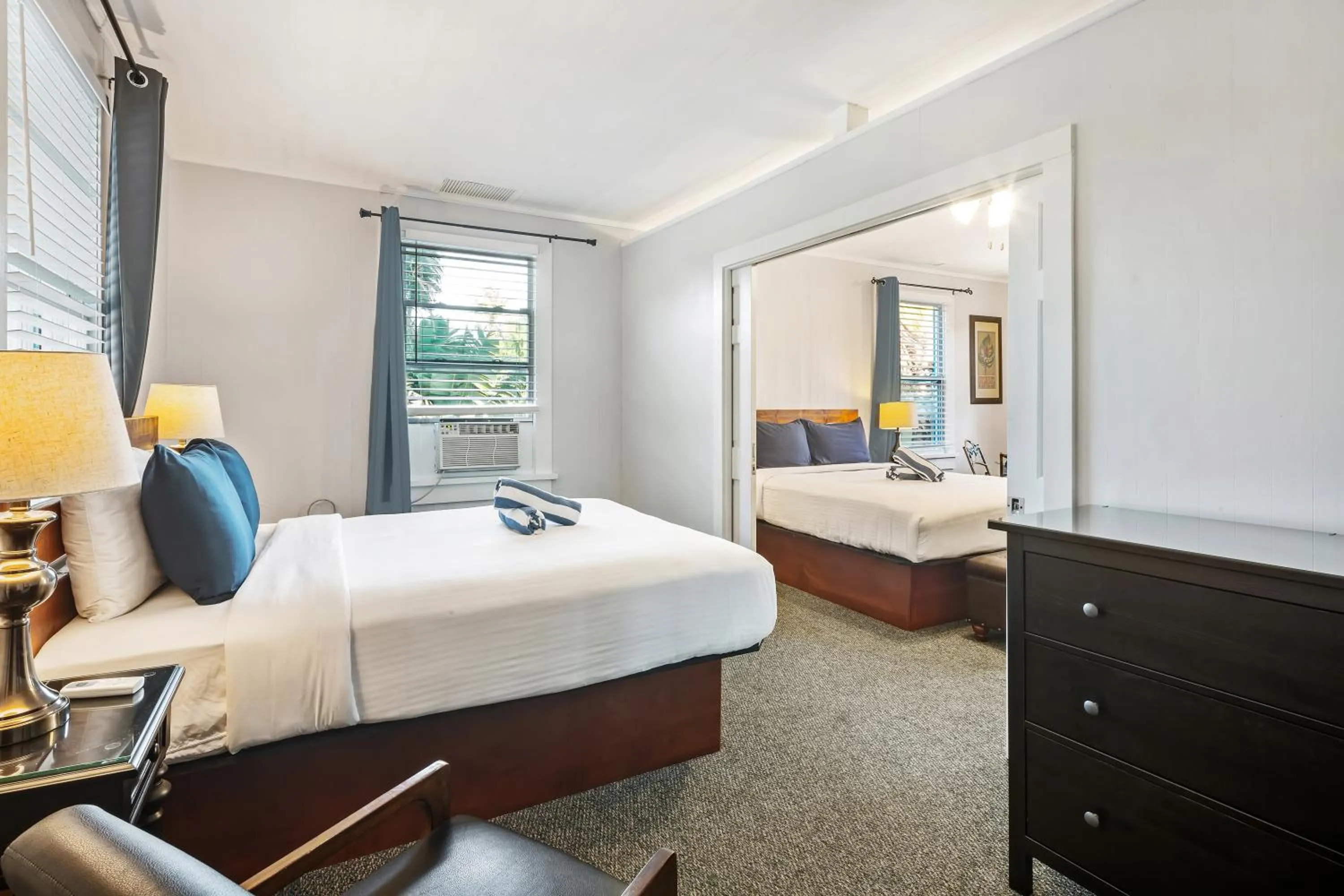 Bed in Kona Kai Oasis