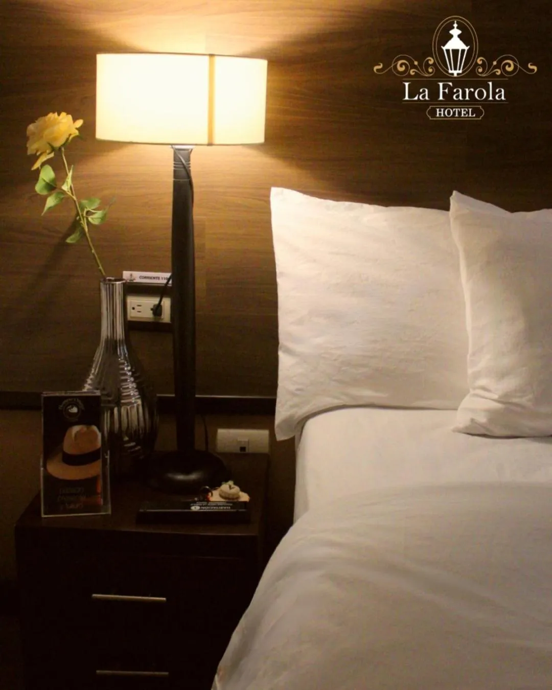 Bed in Hotel La Farola