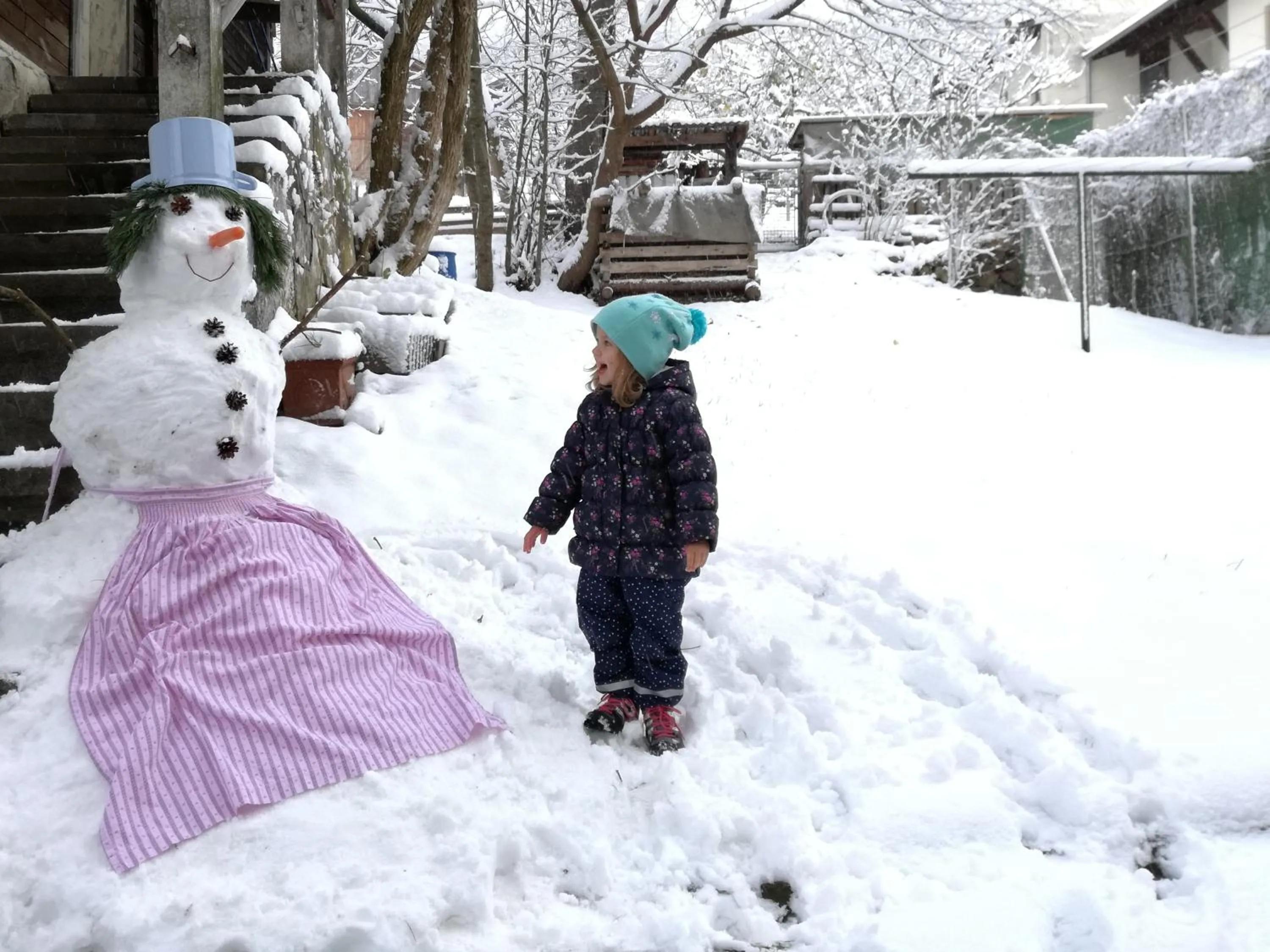 People in Hotel Laserz