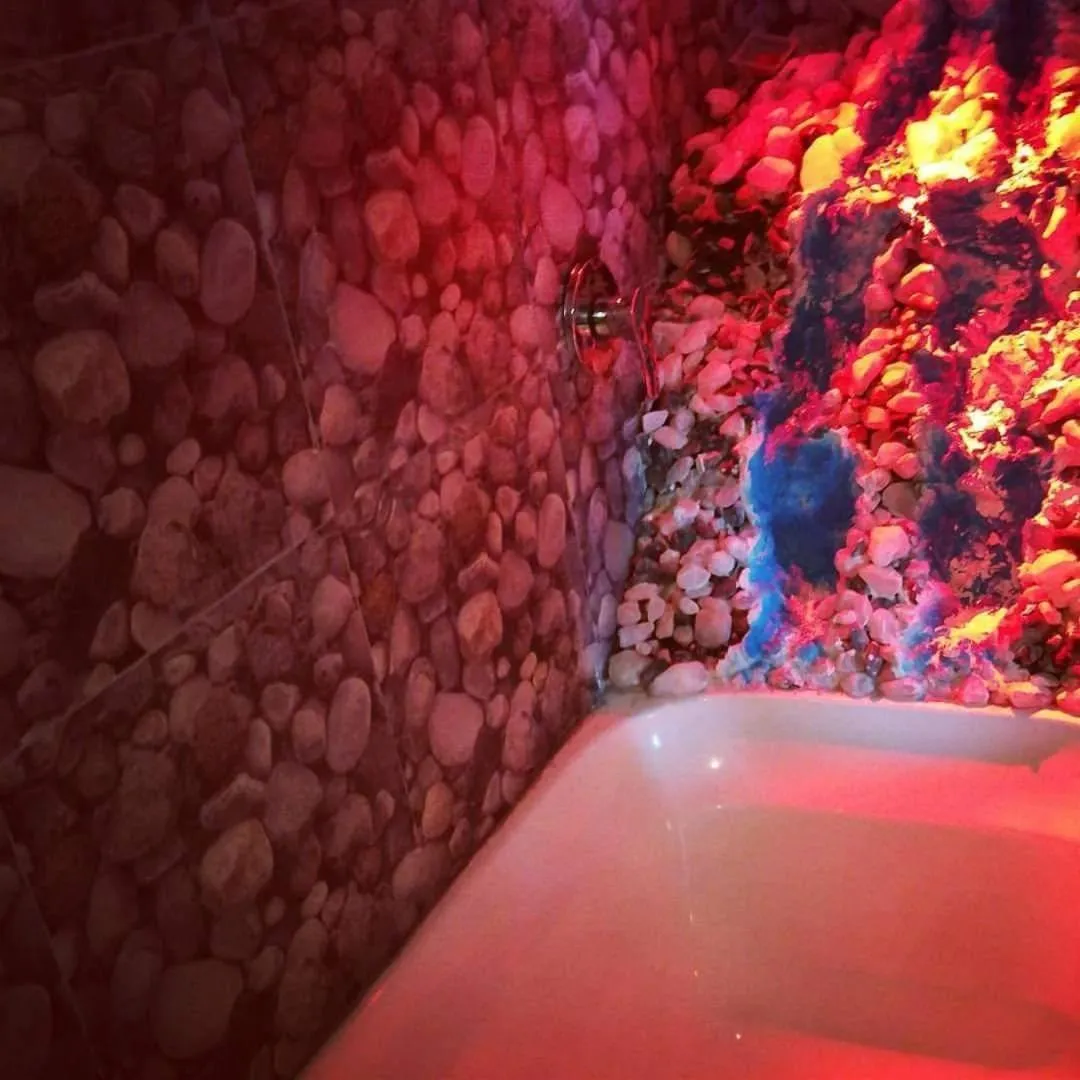 Toilet in Ornateview Hotel