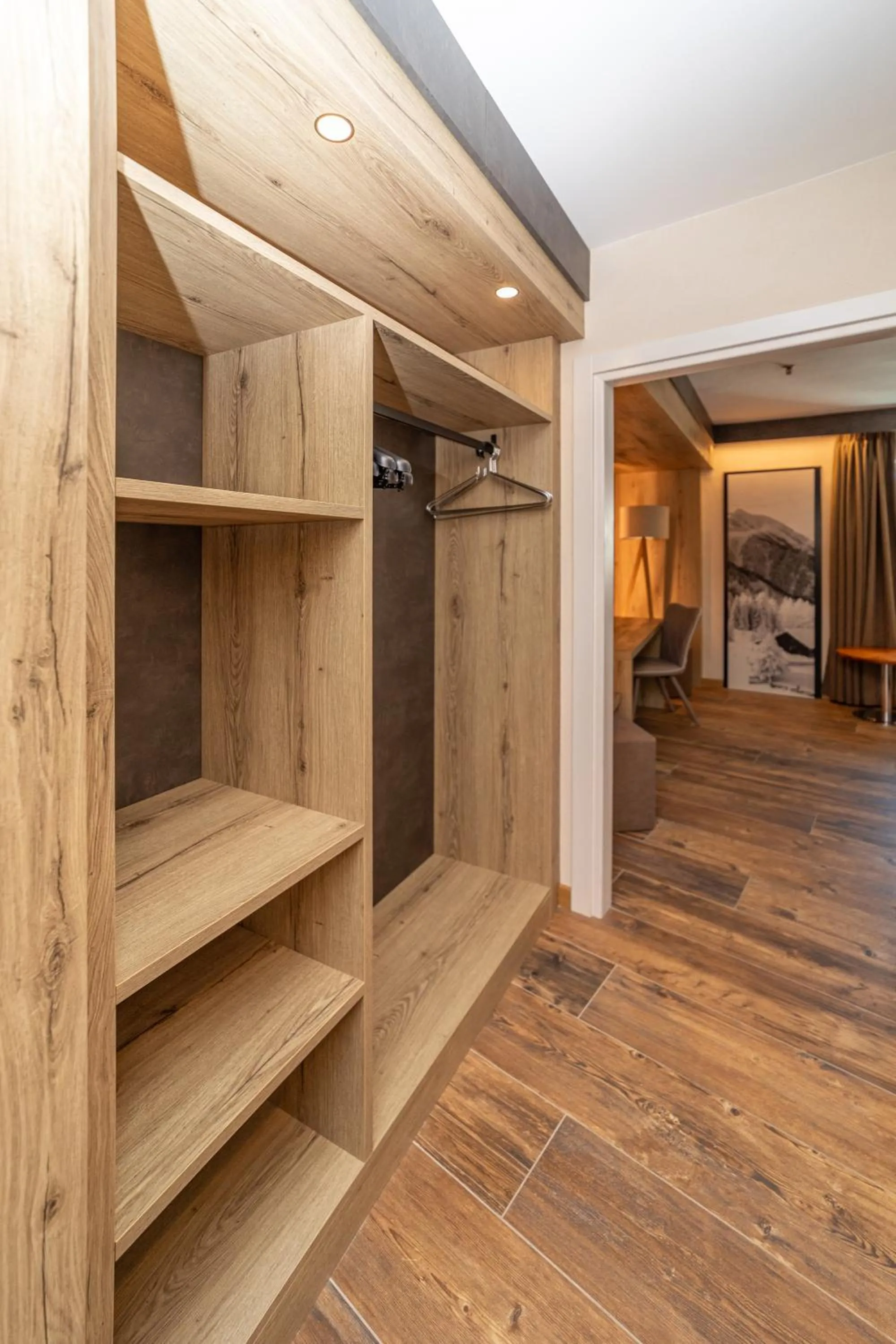 wardrobe in Hotel la Torre