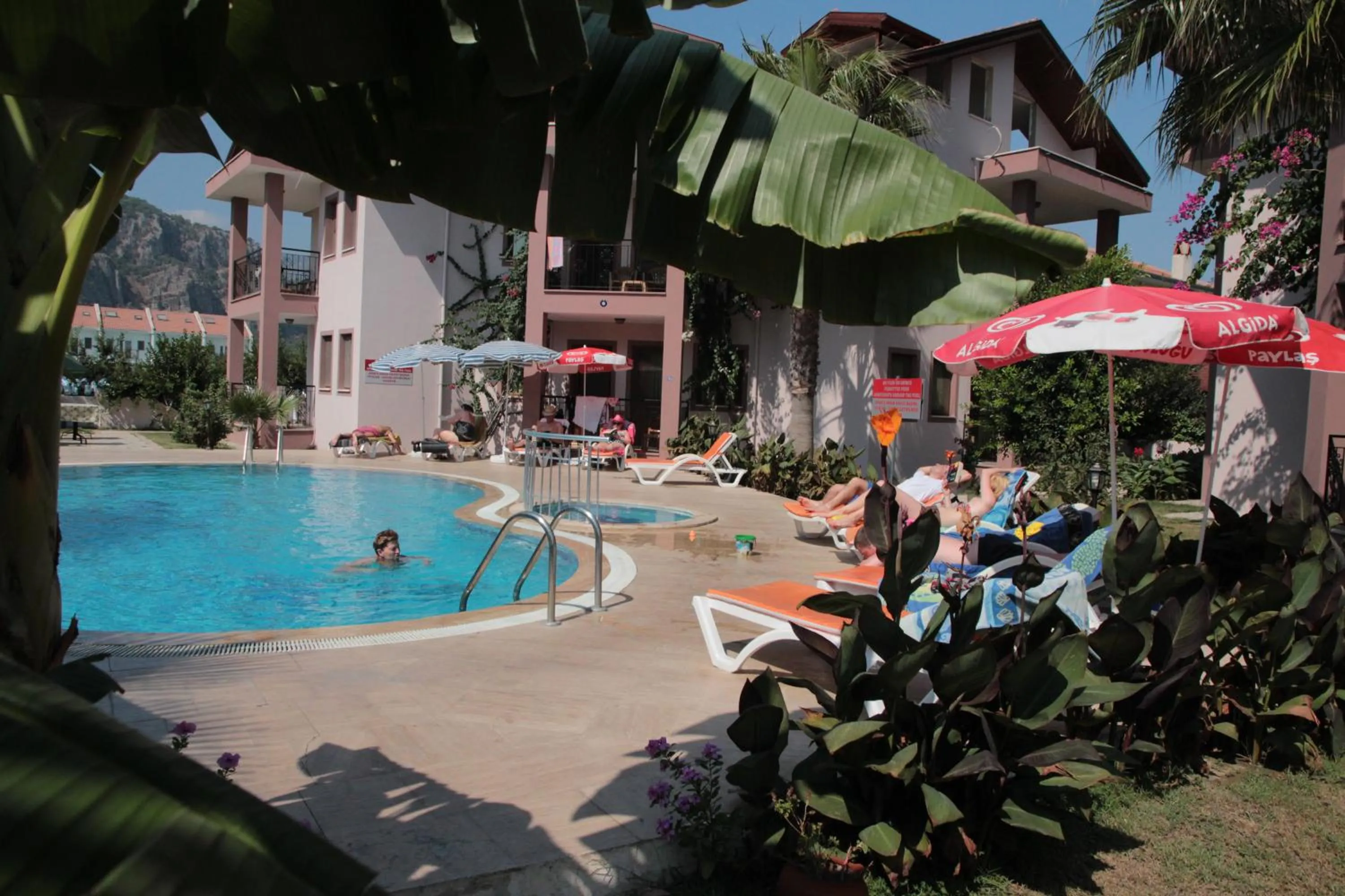 Day in Minta Apartments