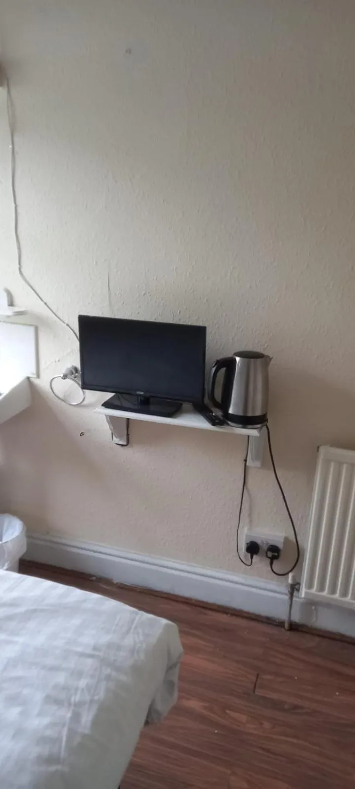 Bed in The Osprey Hotel