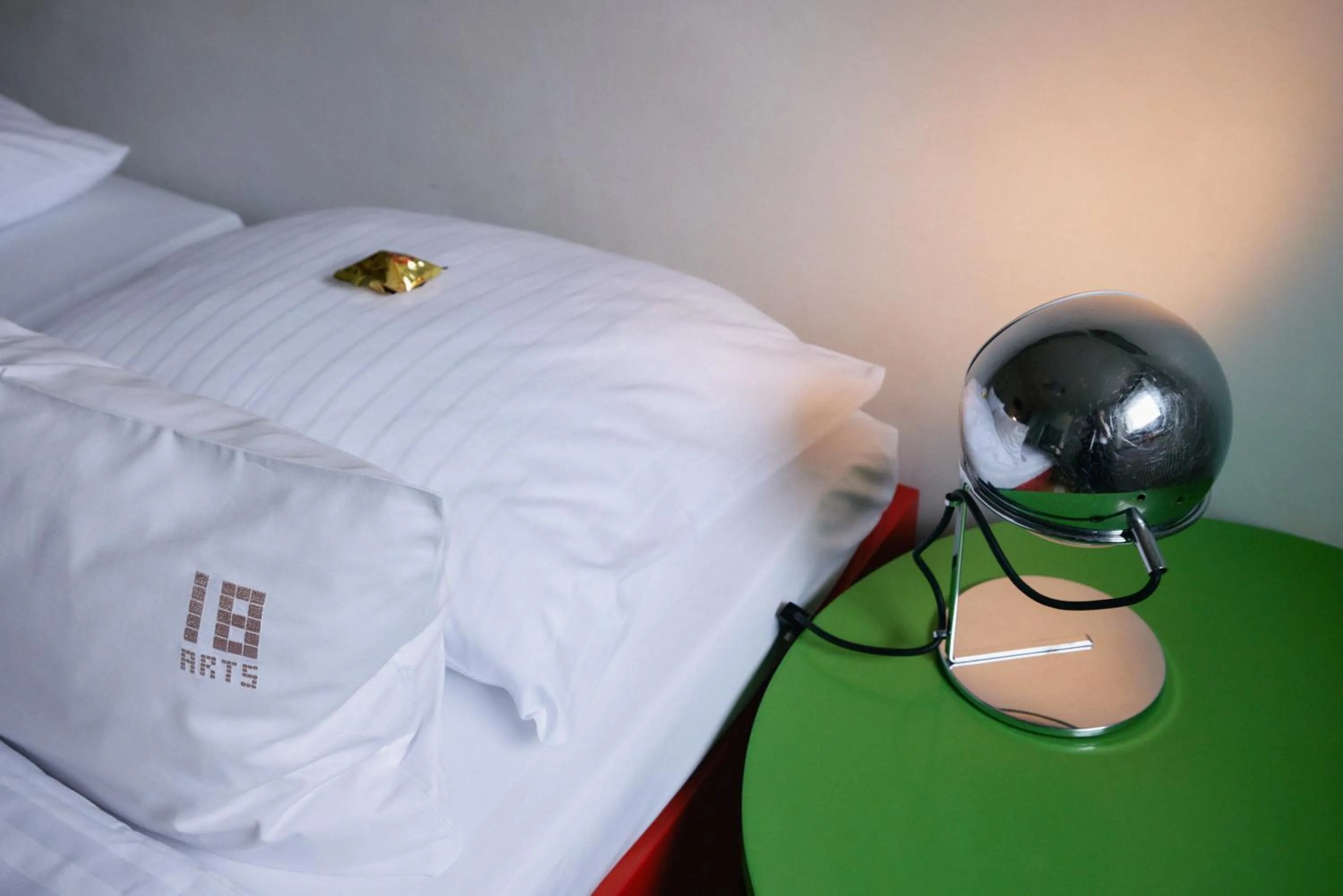 Photo of the whole room, Bed in 18Arts Hotel - Living in a Gallery!