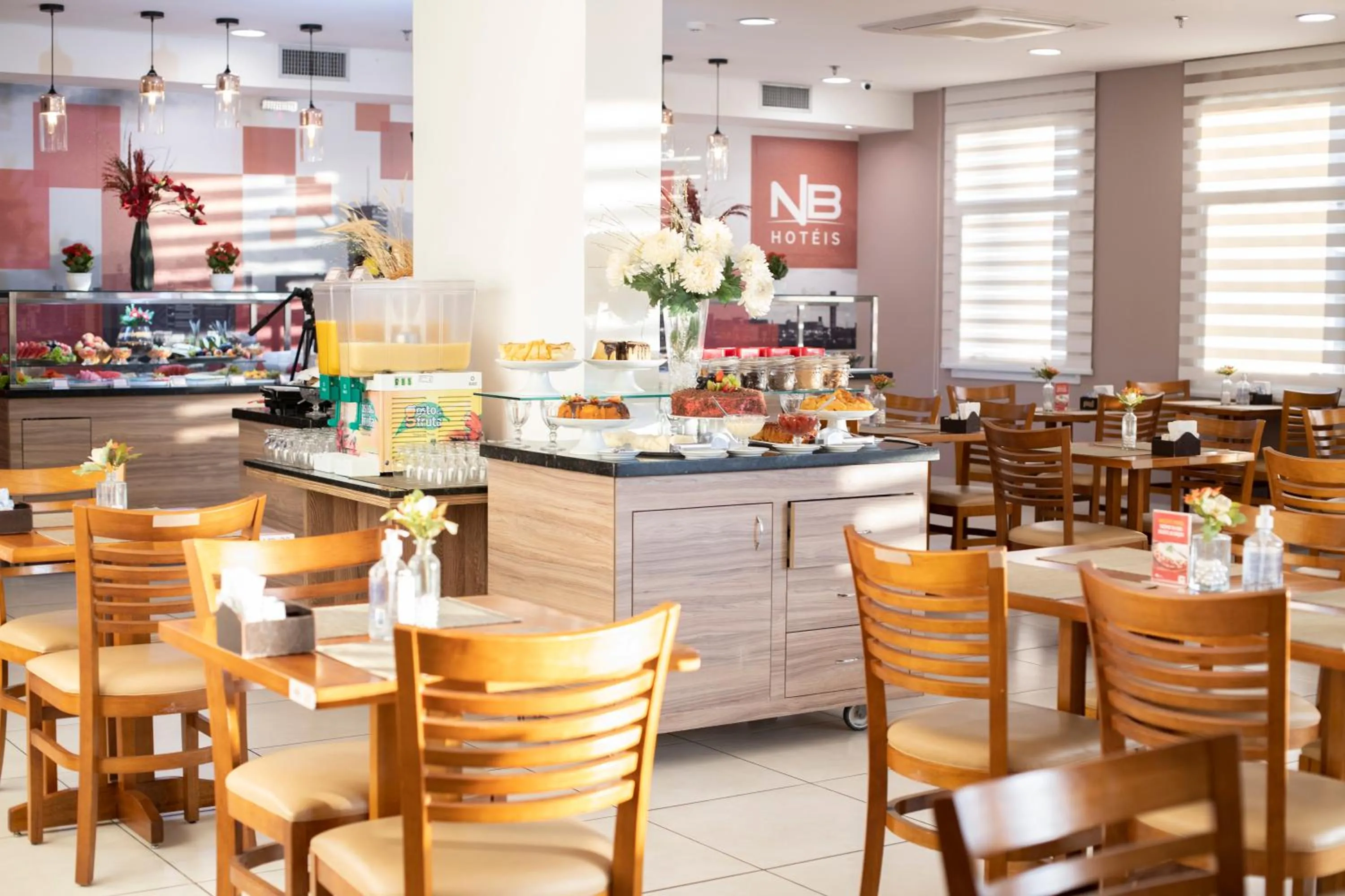 Restaurant/places to eat in NB Hoteis