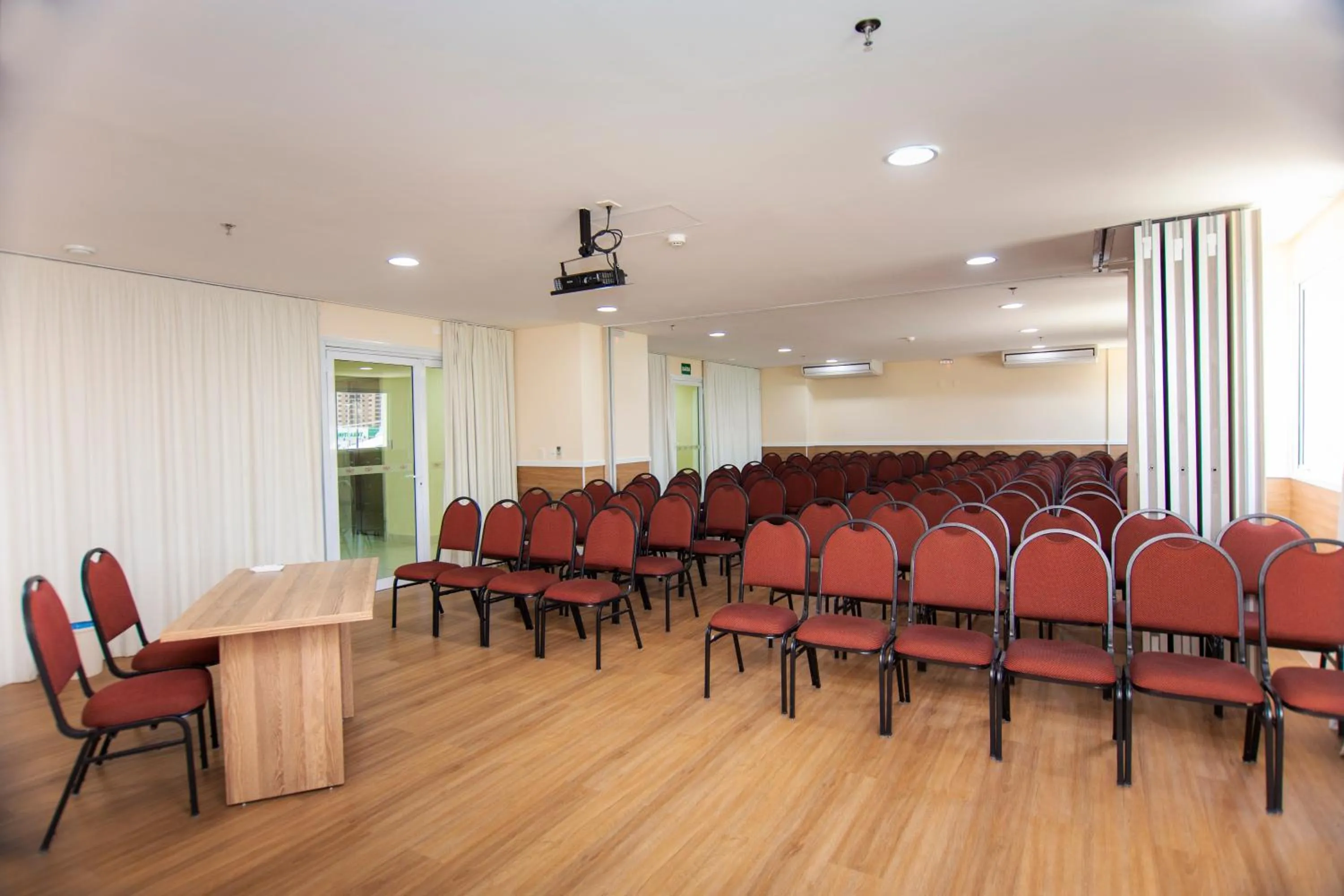 Business facilities in NB Hoteis