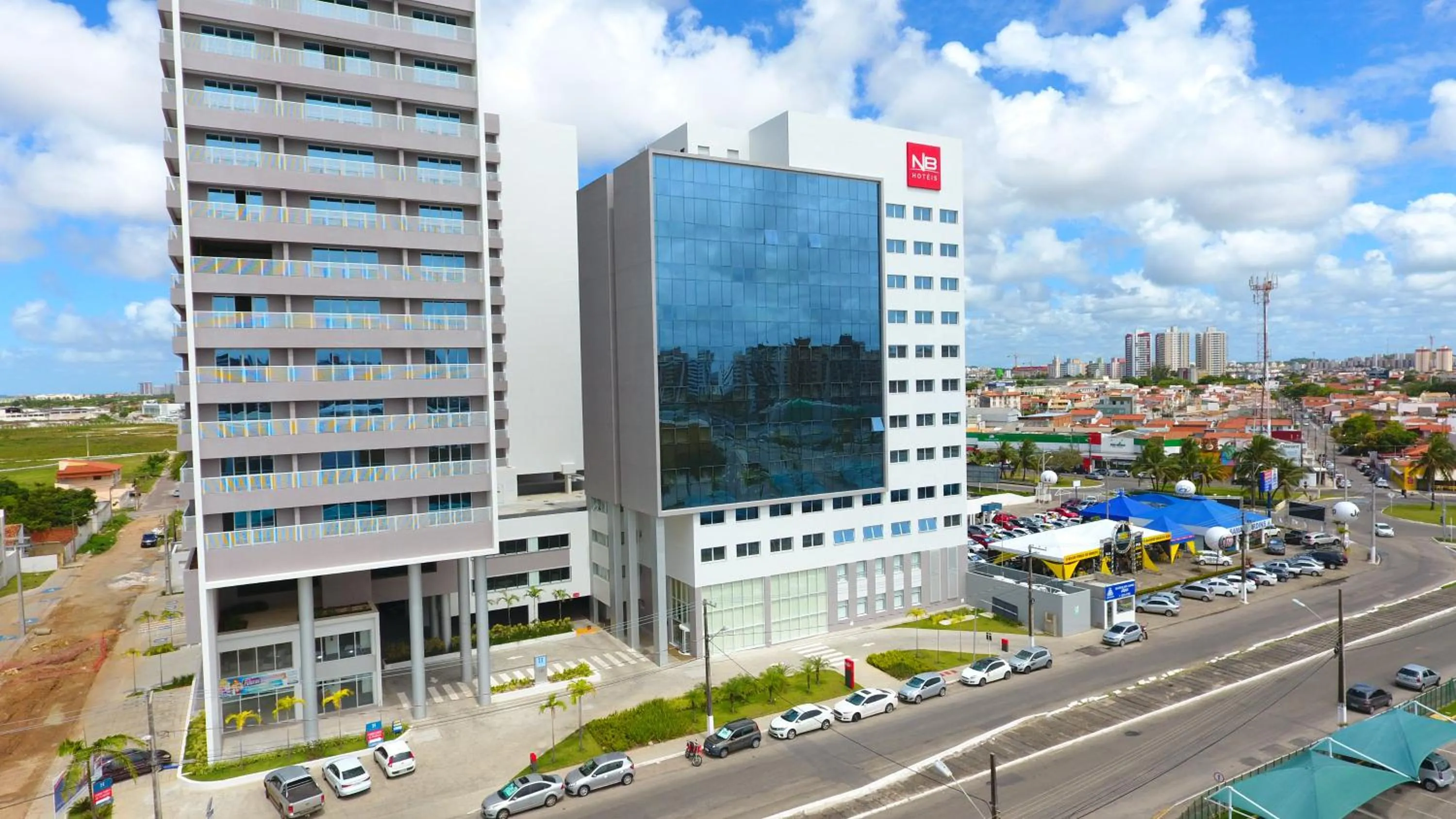 Facade/entrance in NB Hoteis