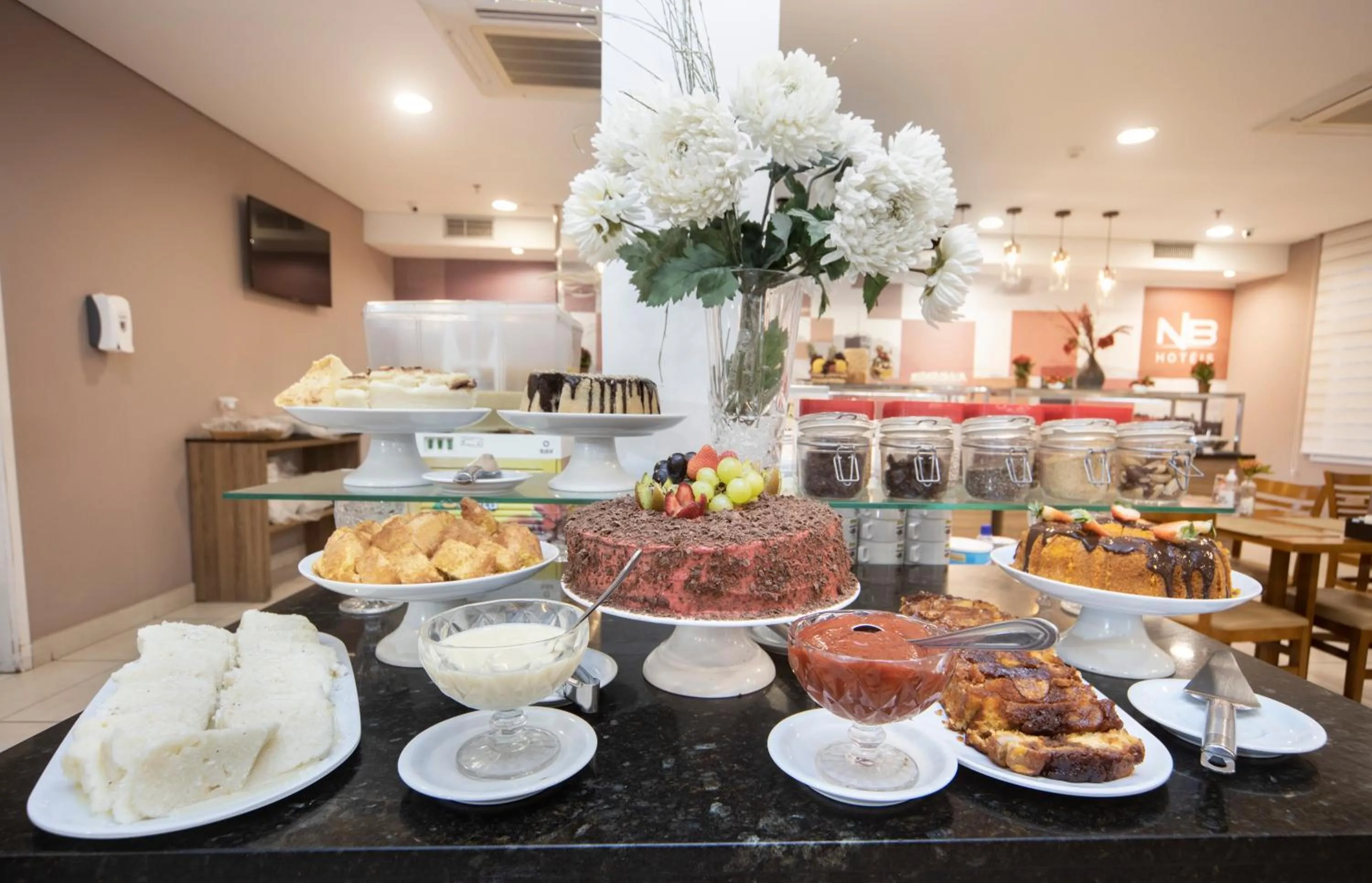 Buffet breakfast in NB Hoteis