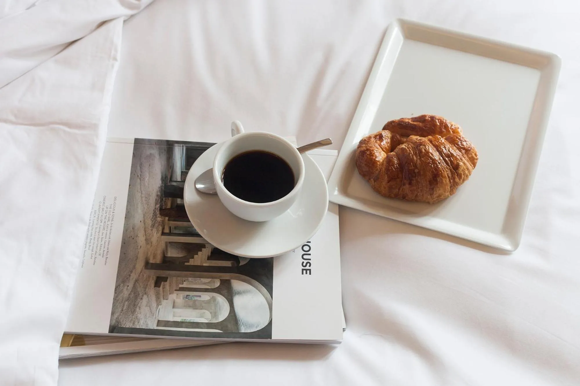 Bed in DestinationBCN - Universitat Rooms