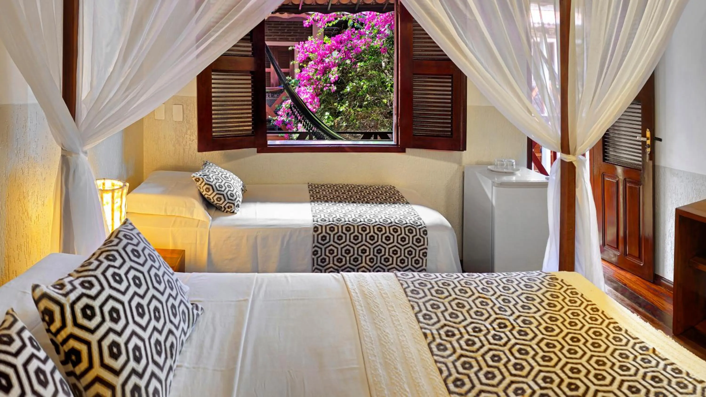 View (from property/room), Bed in Pousada do Norte