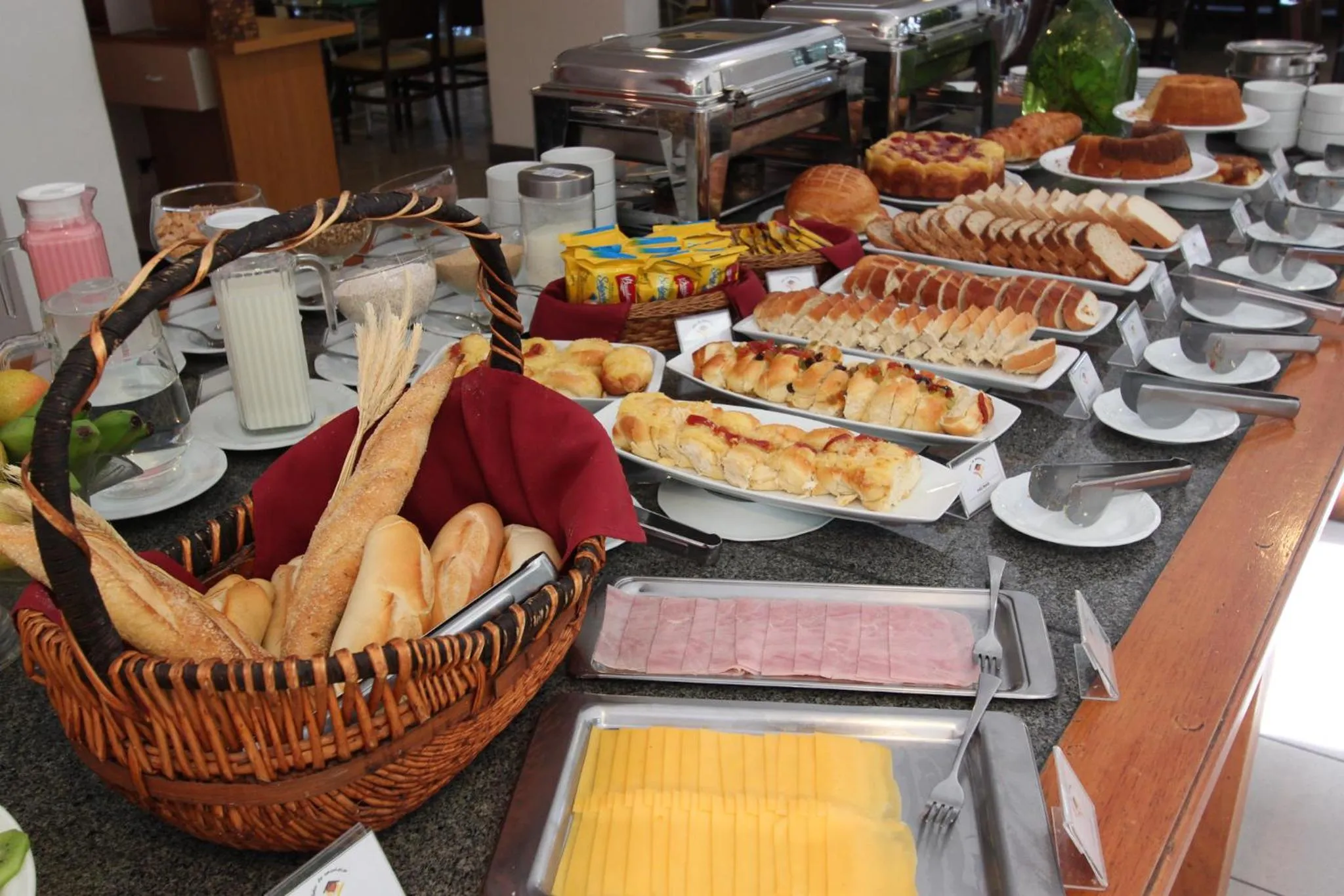 Buffet breakfast in Hotel Solar do Amanhecer