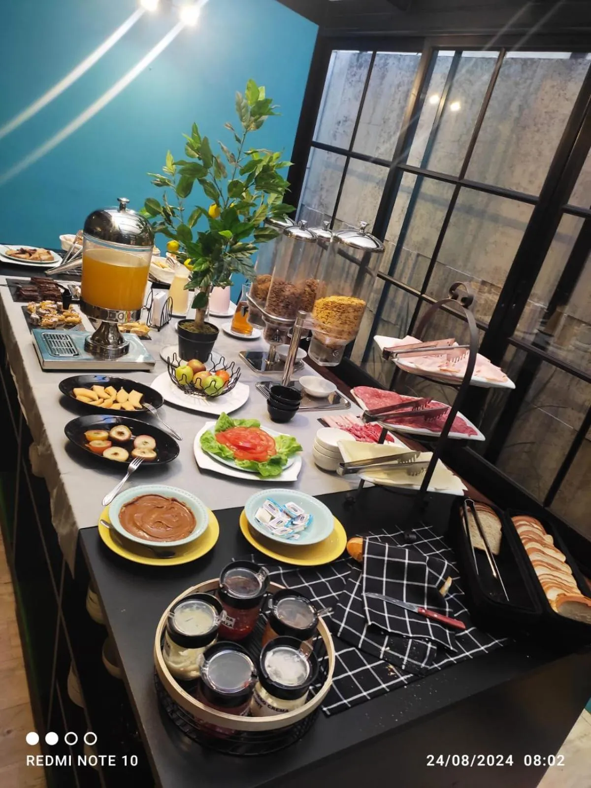 Buffet breakfast in Hotel Europa