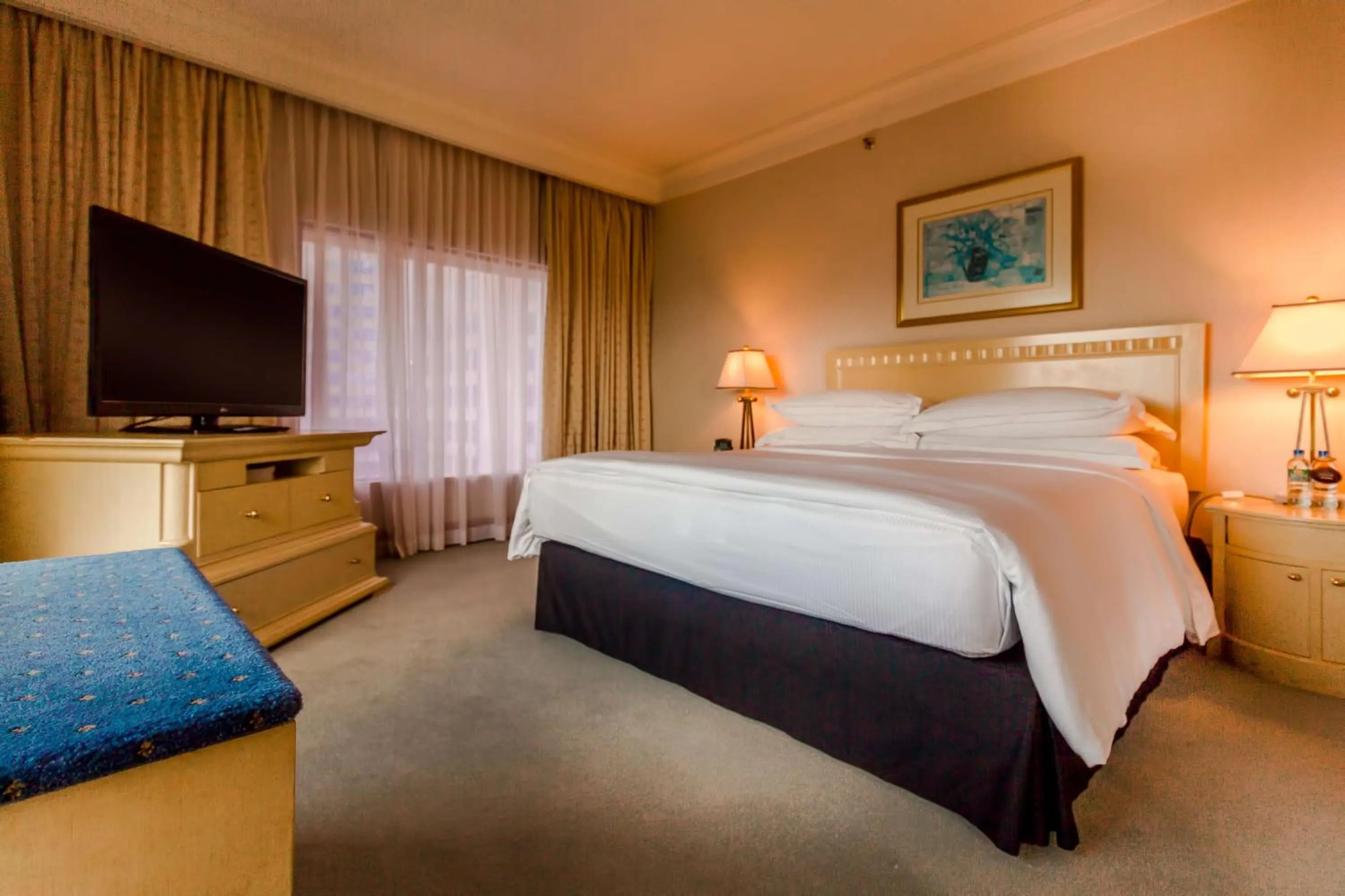 Bed in Hilton Colombo Hotel